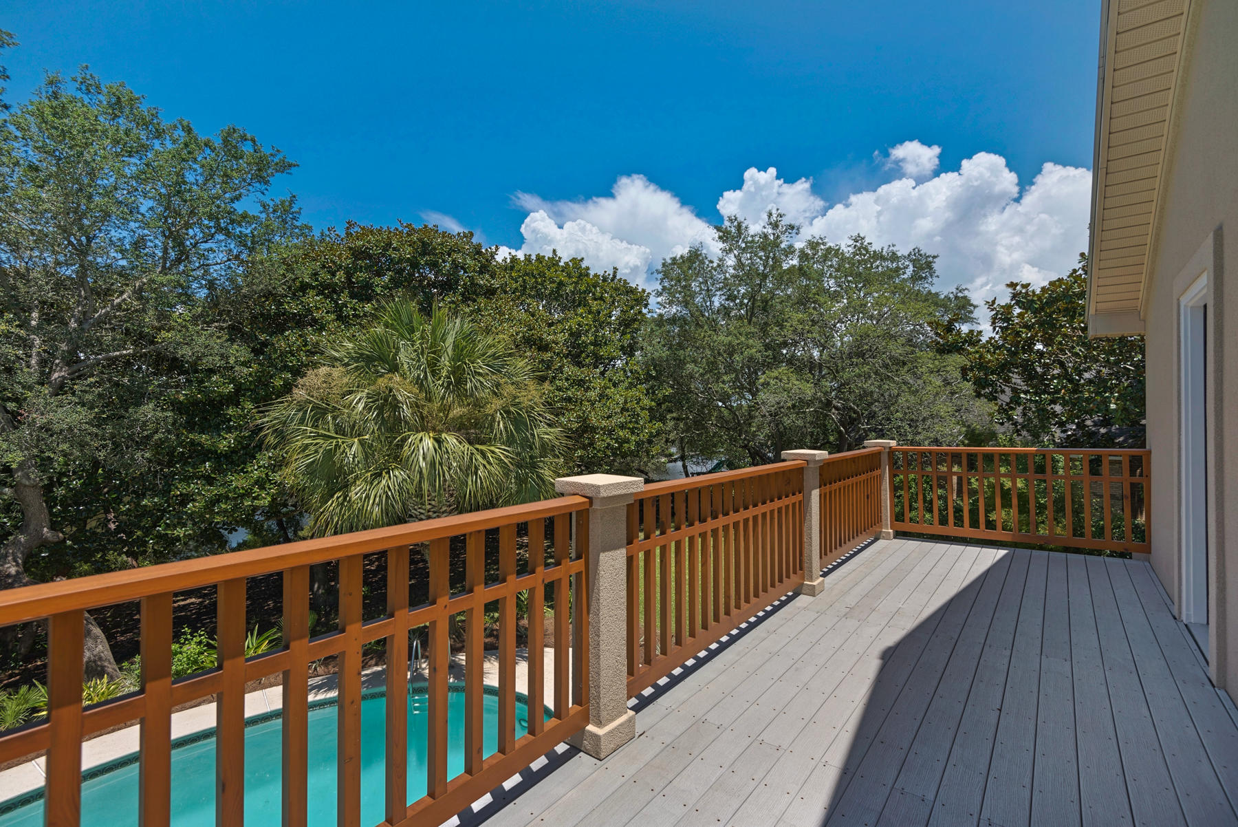 KELL-AIRE GARDENS - Residential