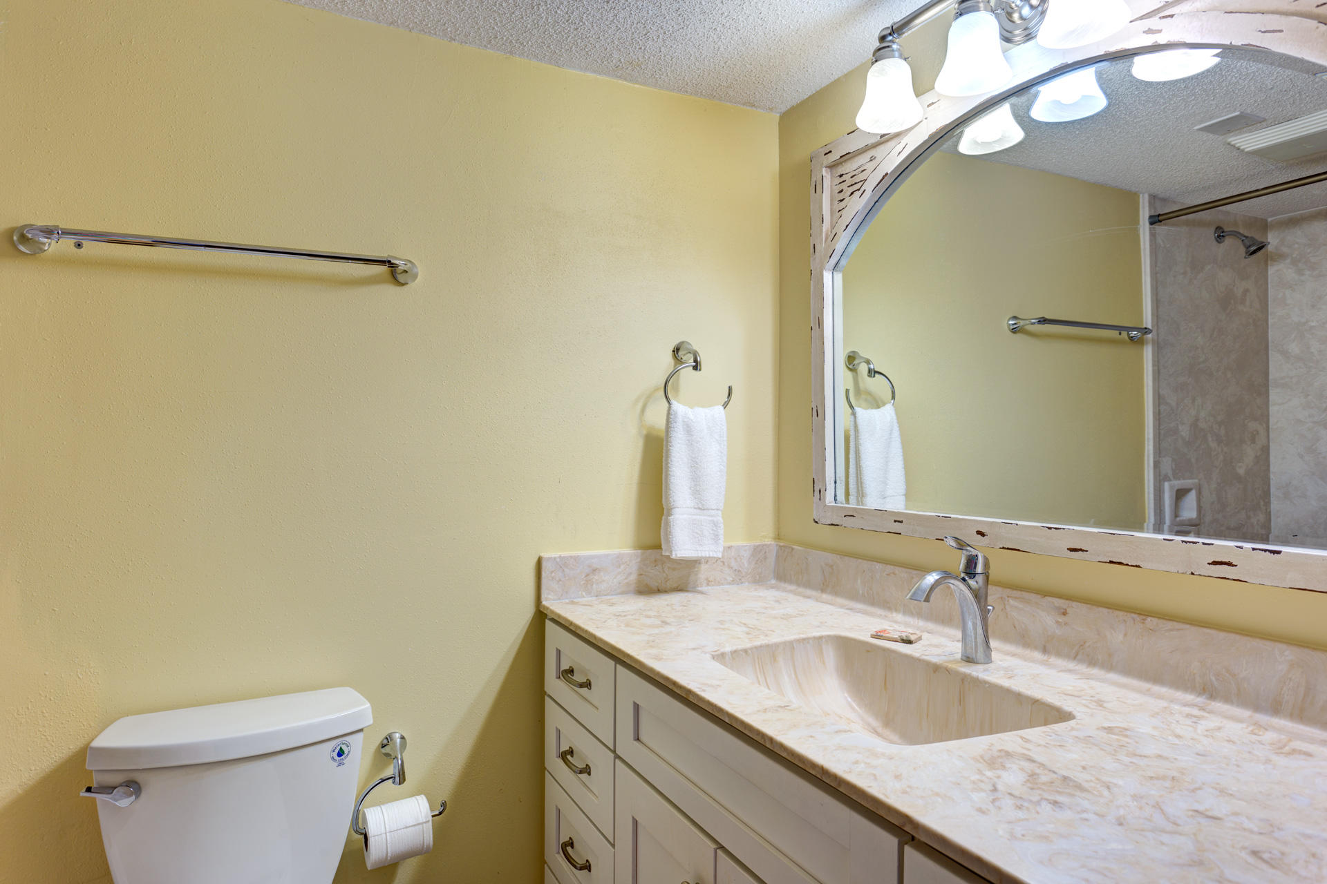 SILVER DUNES CONDOMINIUM - Residential