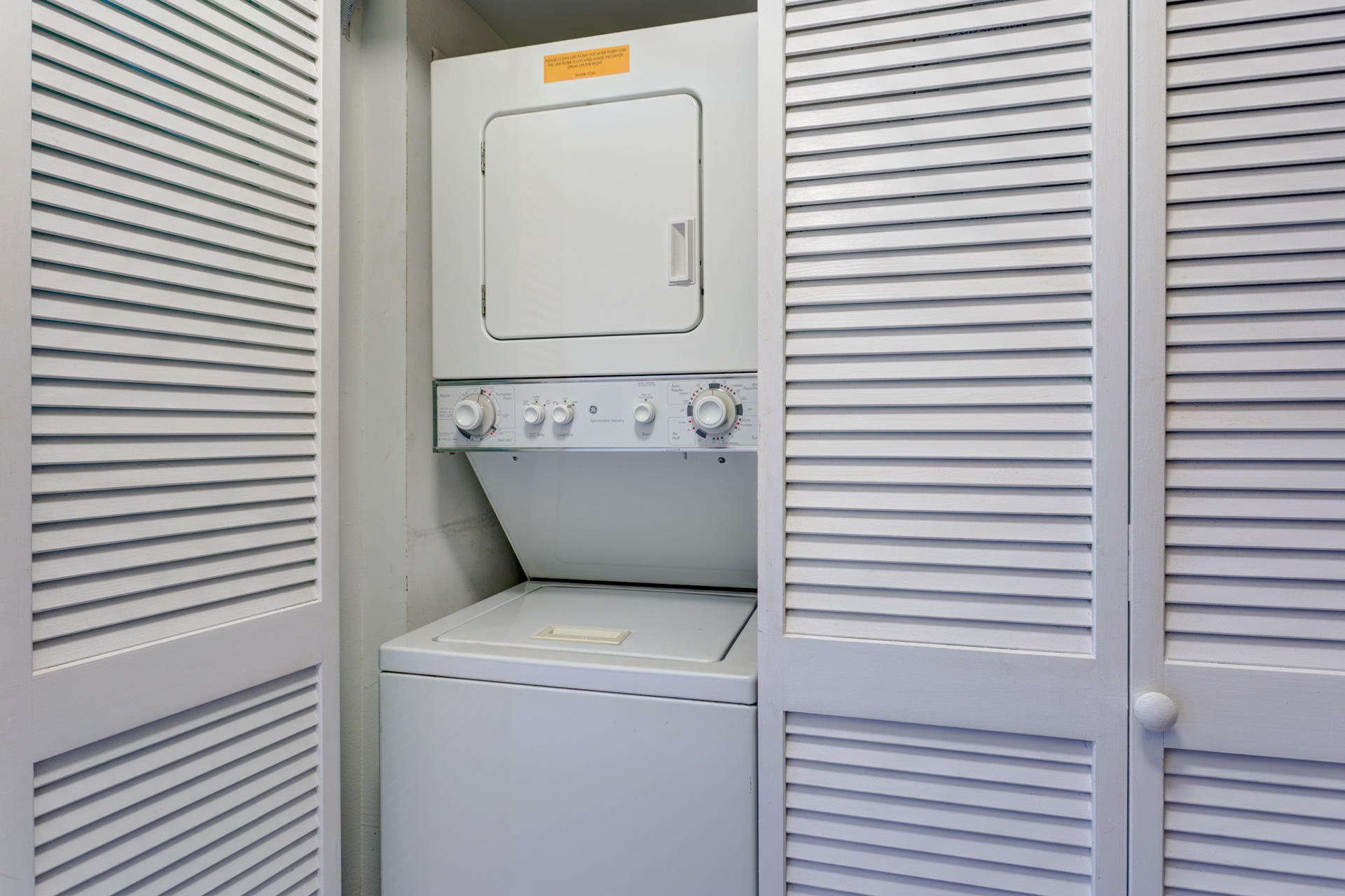 SILVER DUNES CONDOMINIUM - Residential