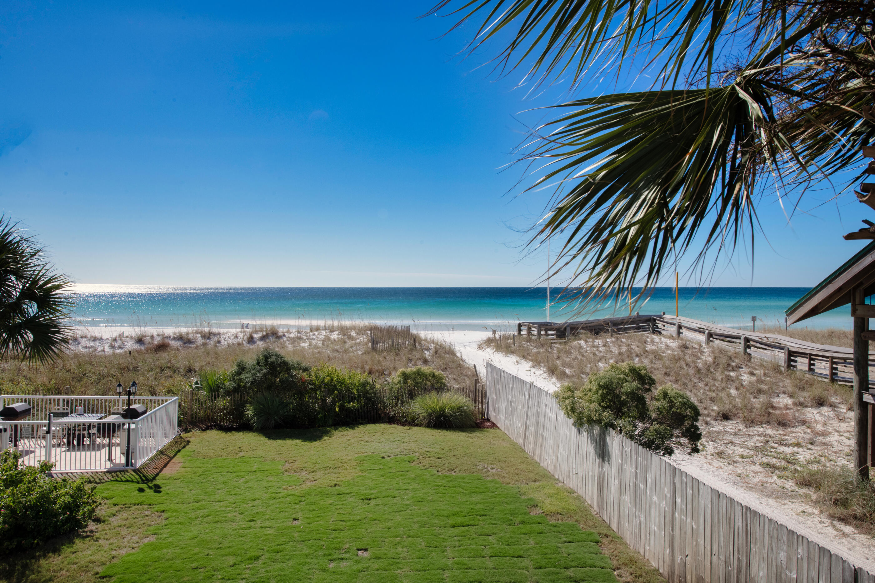 WATERS EDGE - Residential
