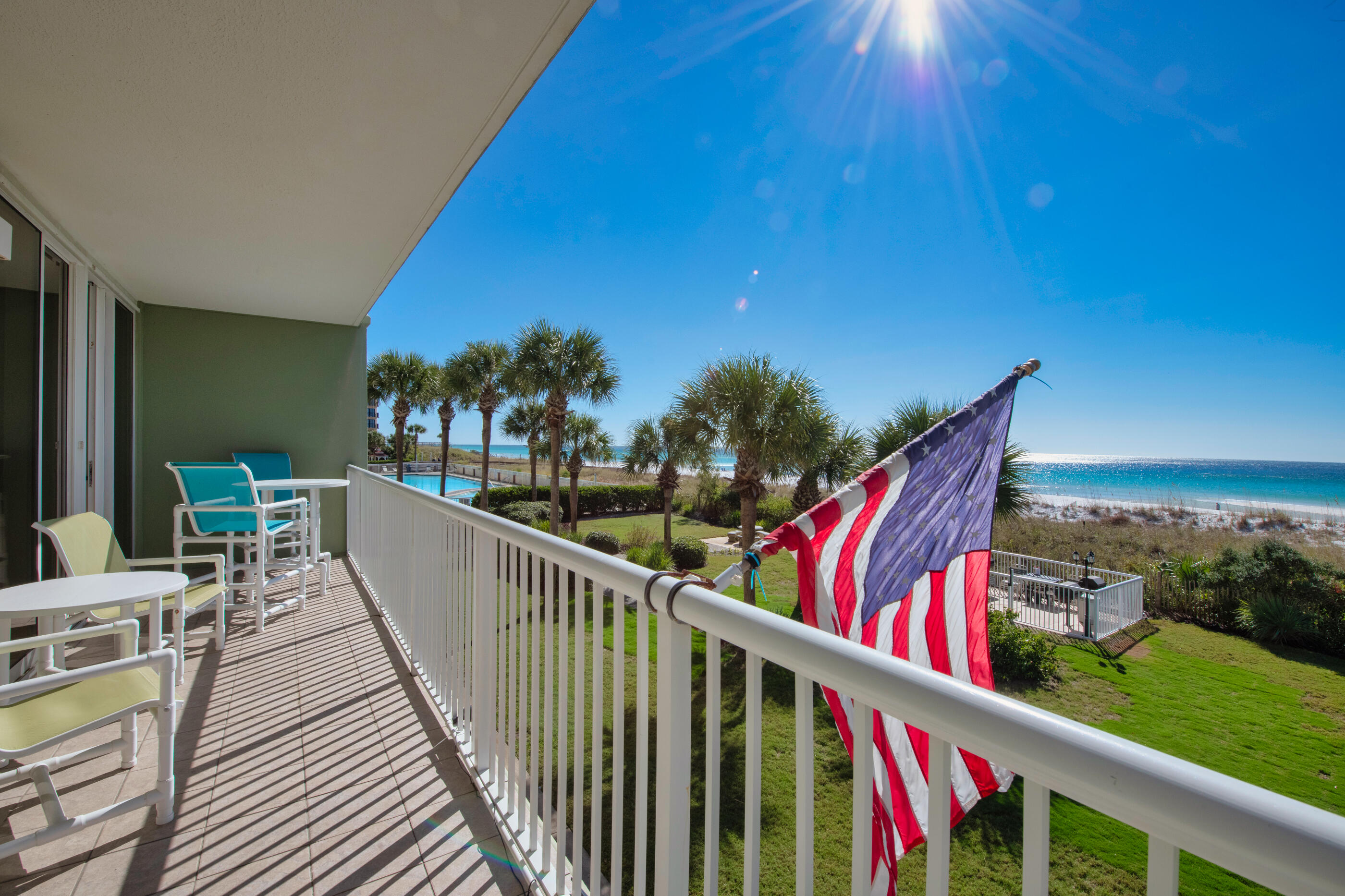 WATERS EDGE - Residential