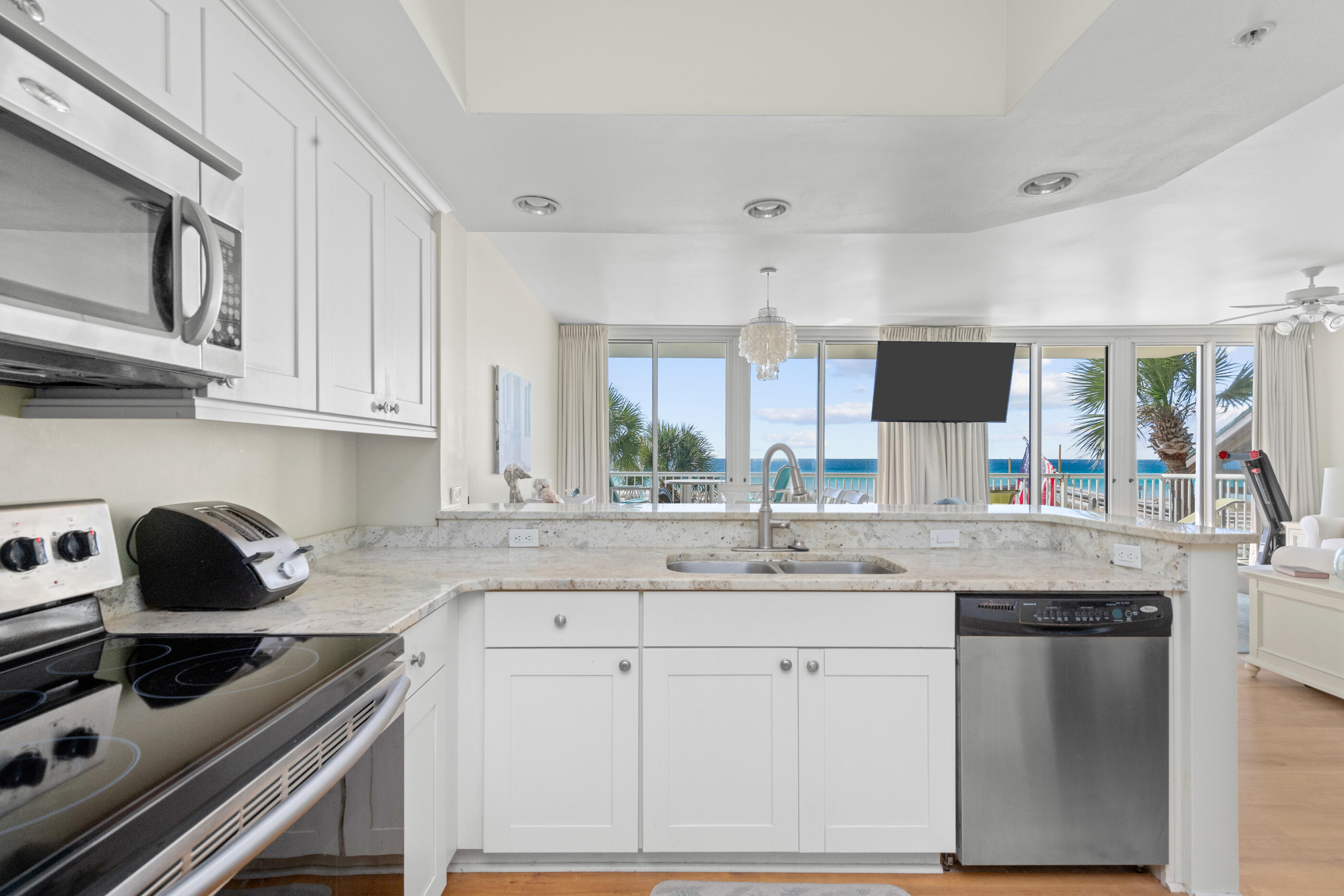 WATERS EDGE - Residential