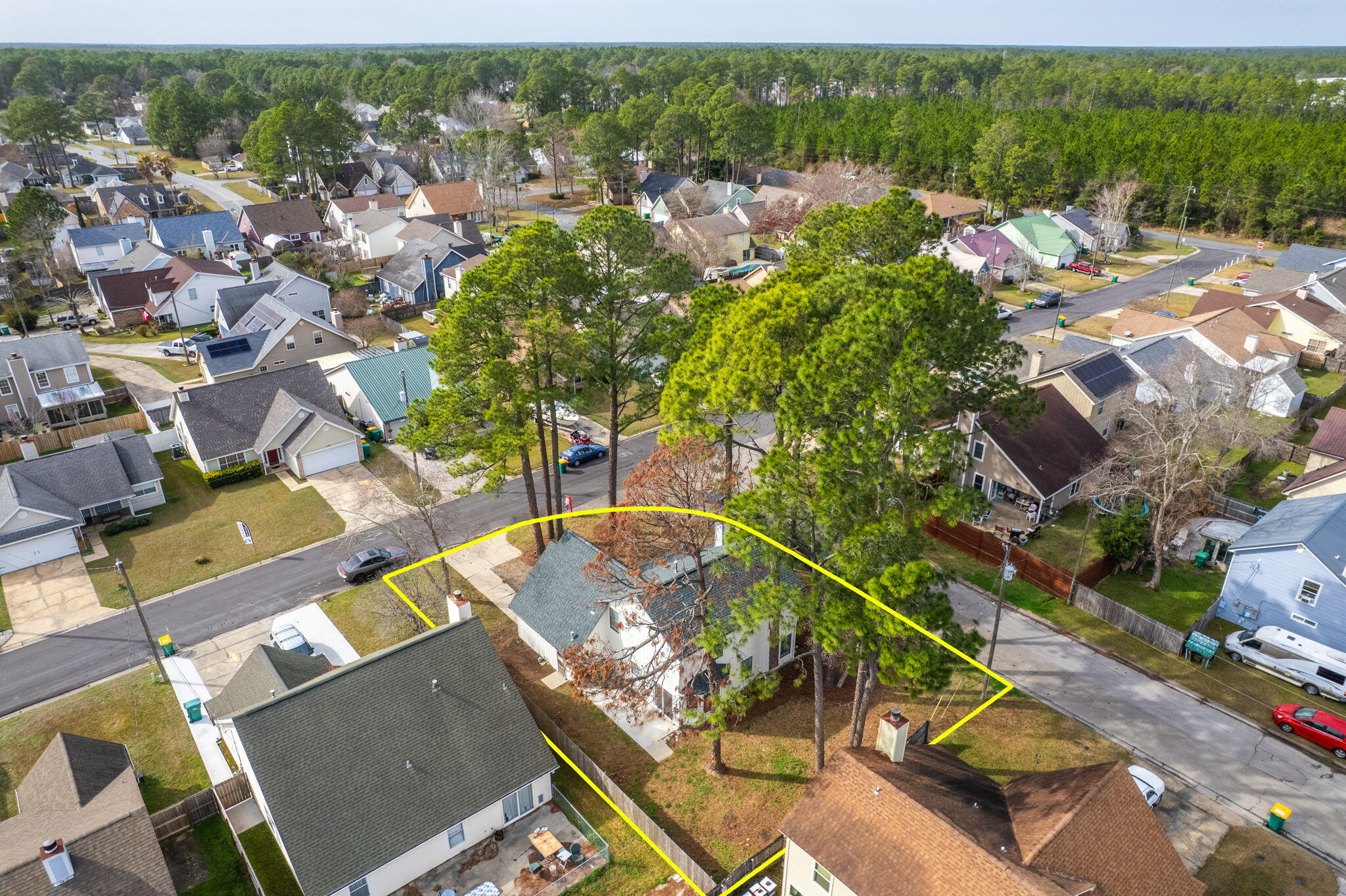 SADDLE CREEK - Residential