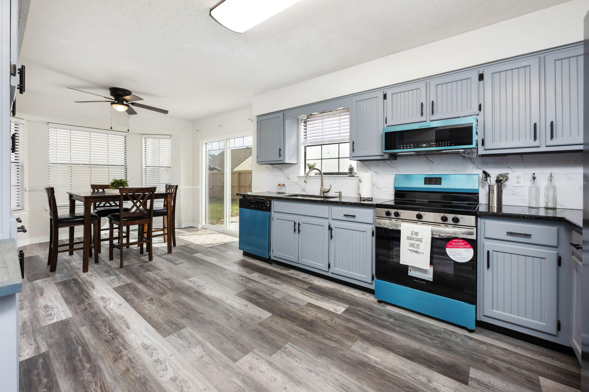 SADDLE CREEK - Residential