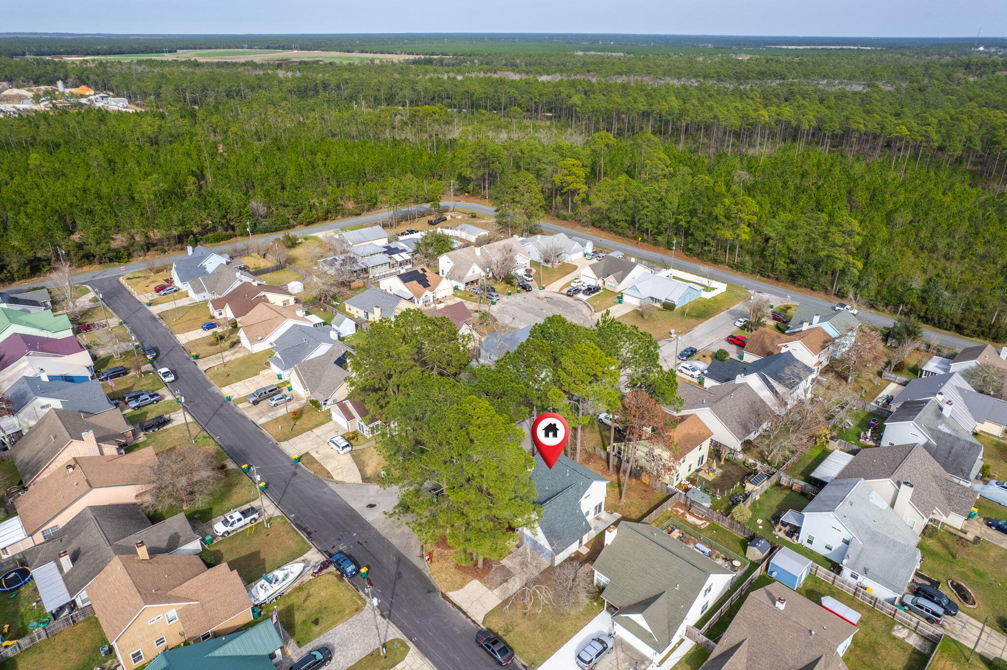 SADDLE CREEK - Residential
