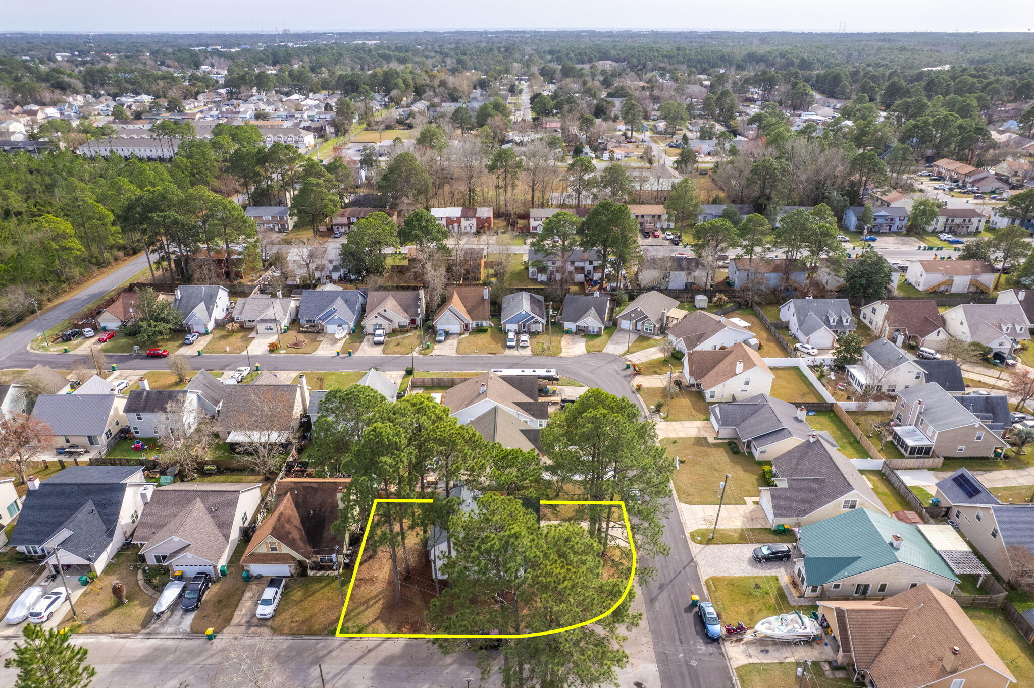 SADDLE CREEK - Residential