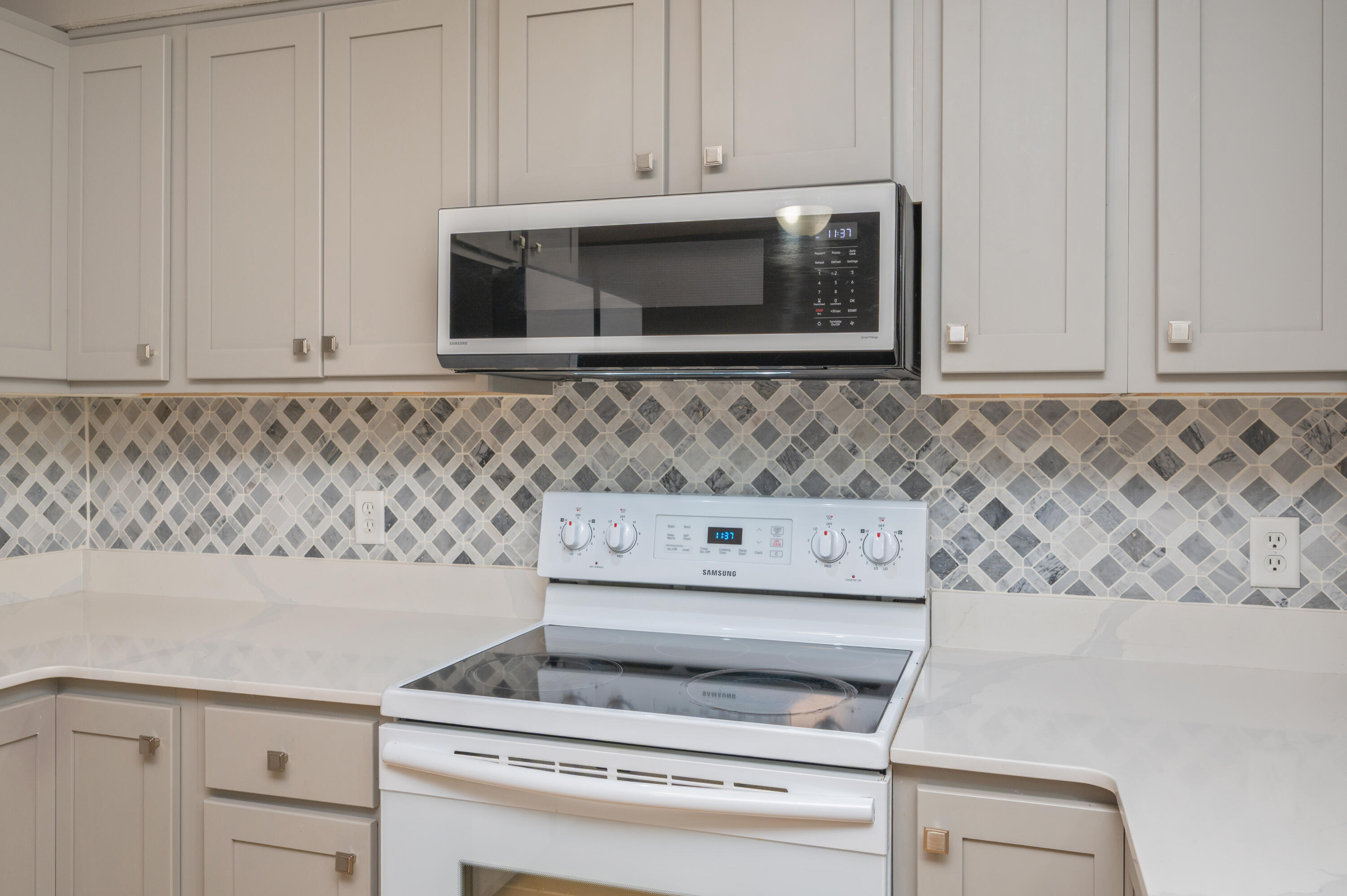 CRESCENT HEIGHTS - Residential