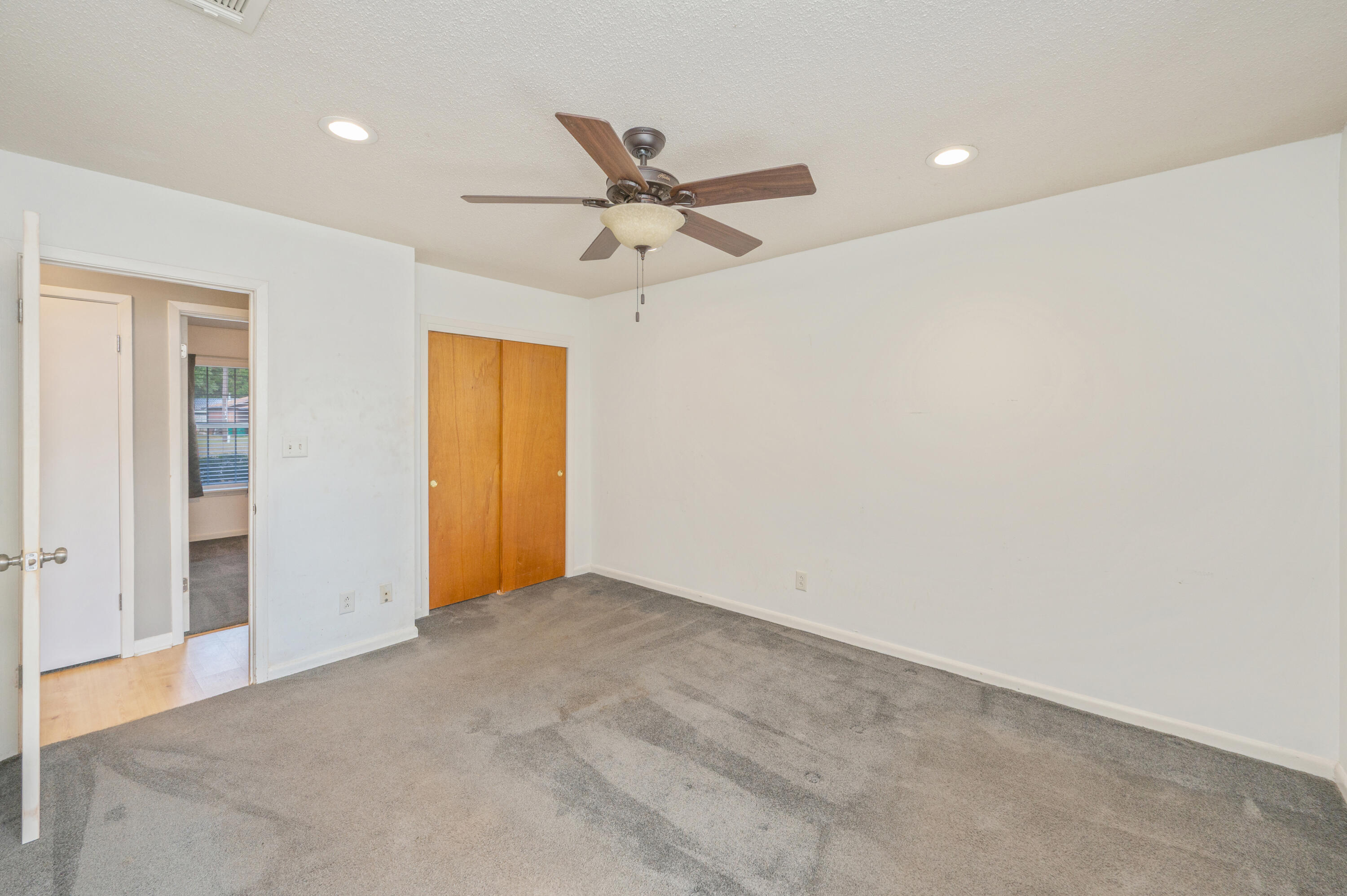 CRESCENT HEIGHTS - Residential