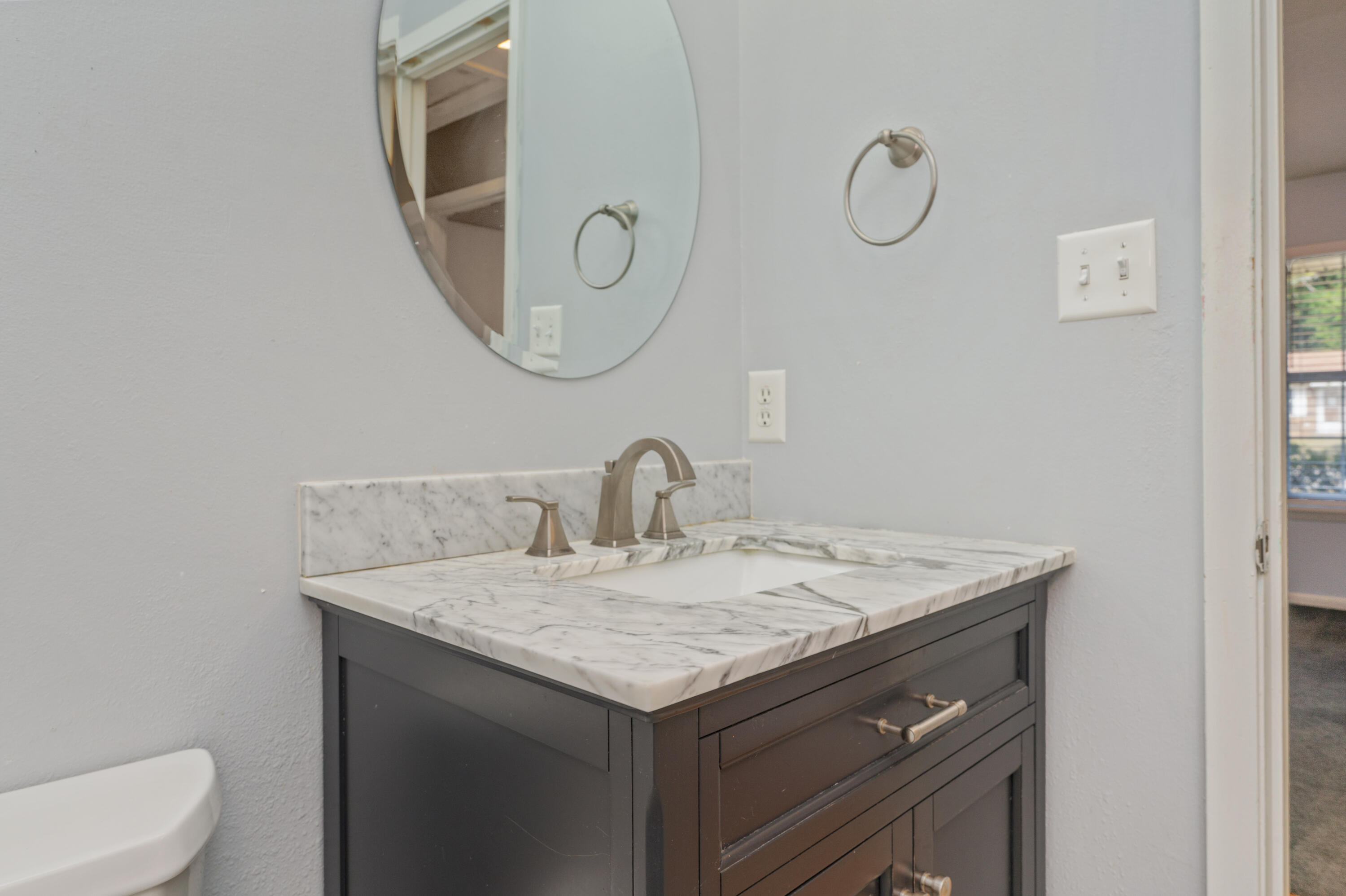 CRESCENT HEIGHTS - Residential