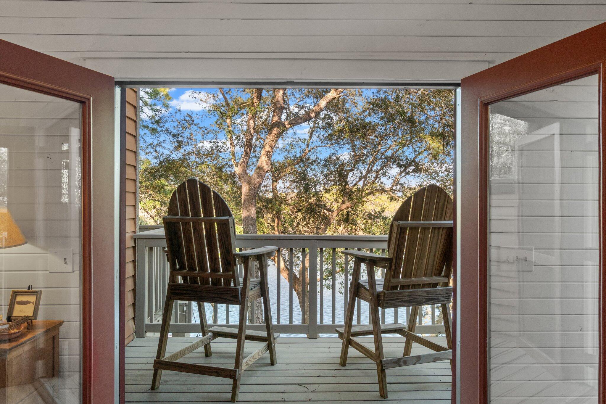 LAKE SHORE ESTATES - Residential