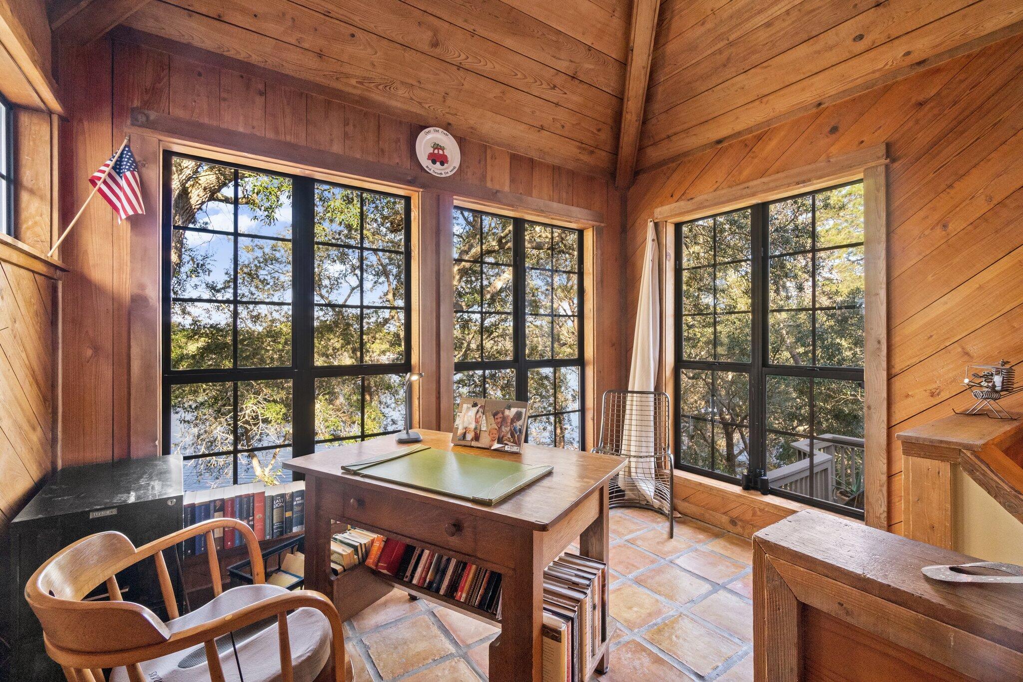LAKE SHORE ESTATES - Residential