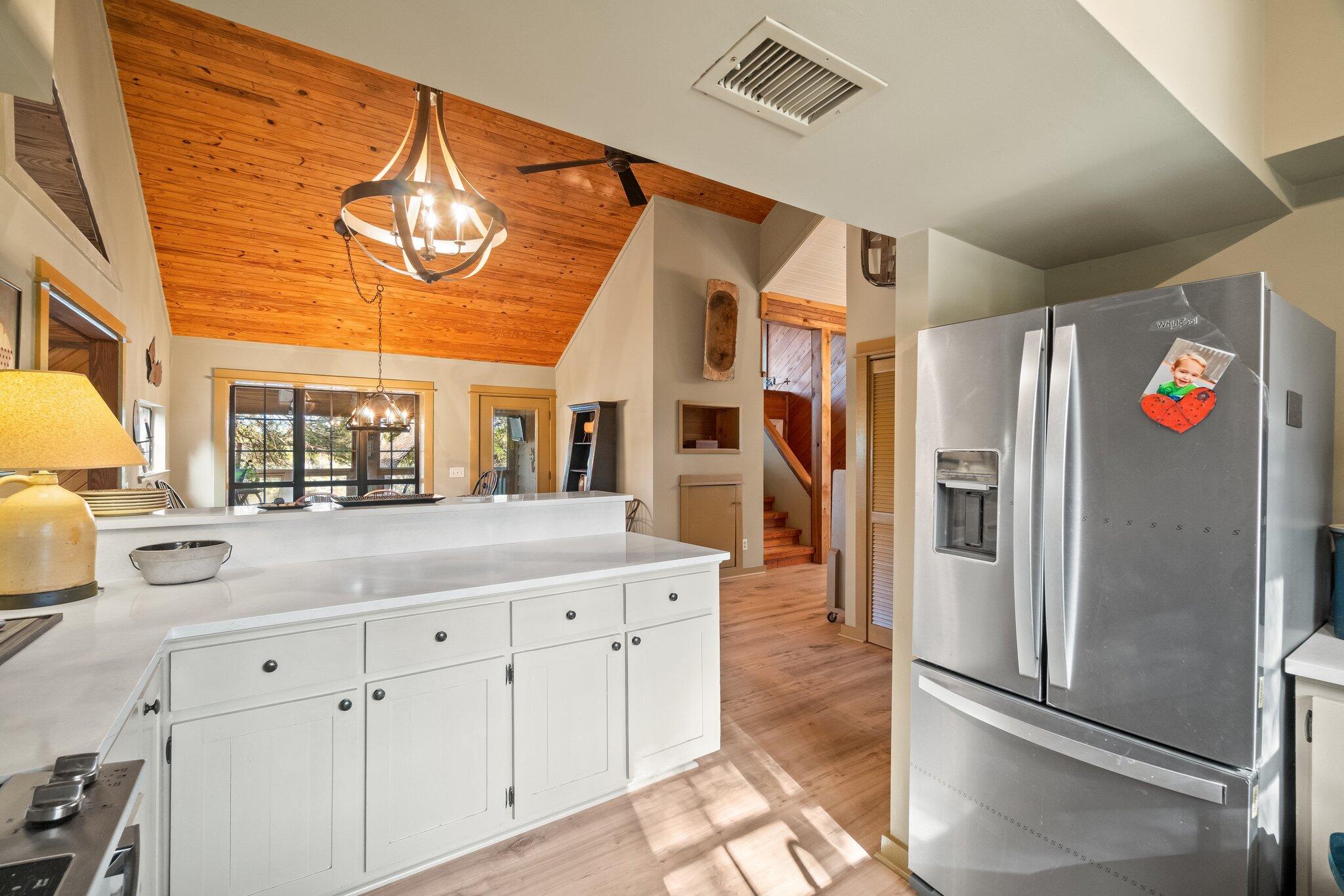 LAKE SHORE ESTATES - Residential