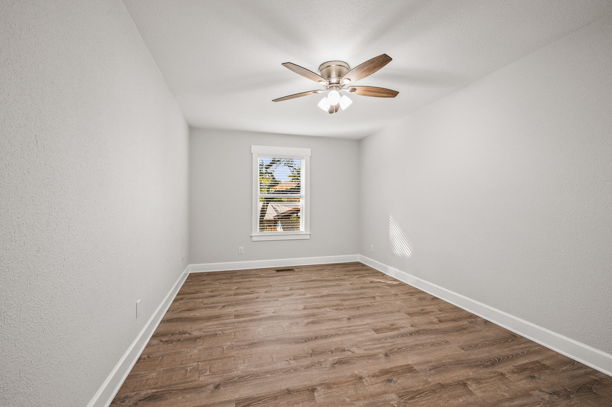 PINE RIDGE TRACE - Residential