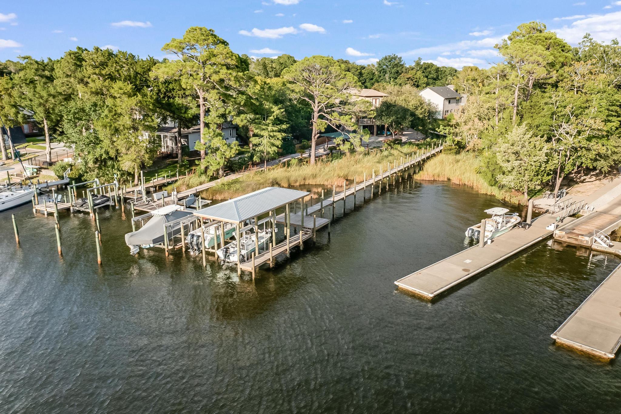 SAILBOAT COVE S/D - Residential