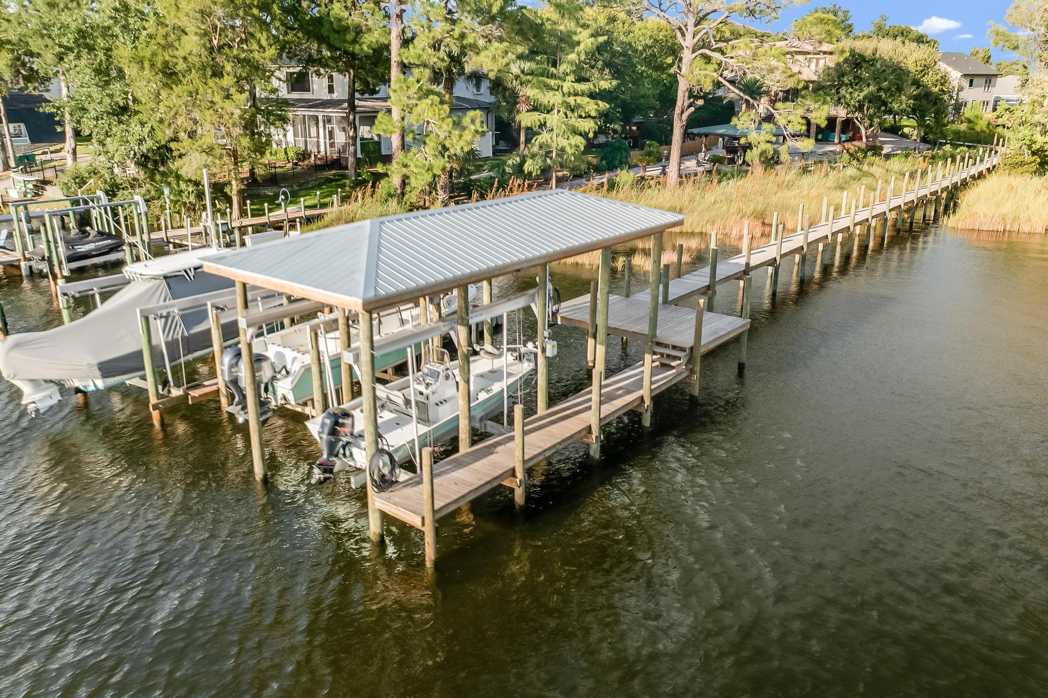 SAILBOAT COVE S/D - Residential