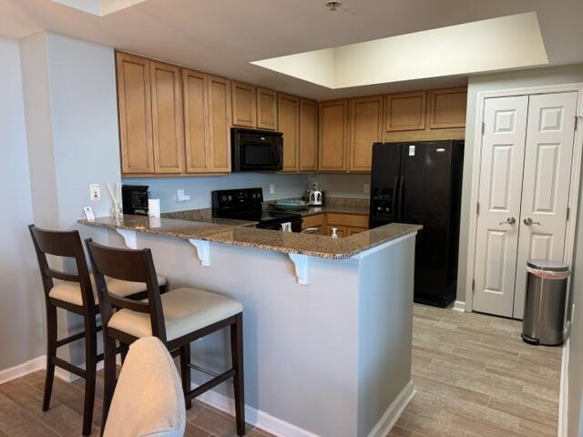 THE PALMS OF DESTIN - Residential Lease