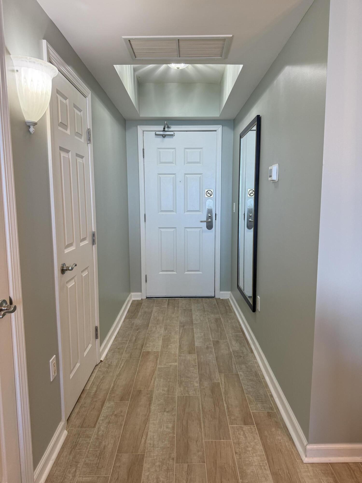 THE PALMS OF DESTIN - Residential Lease