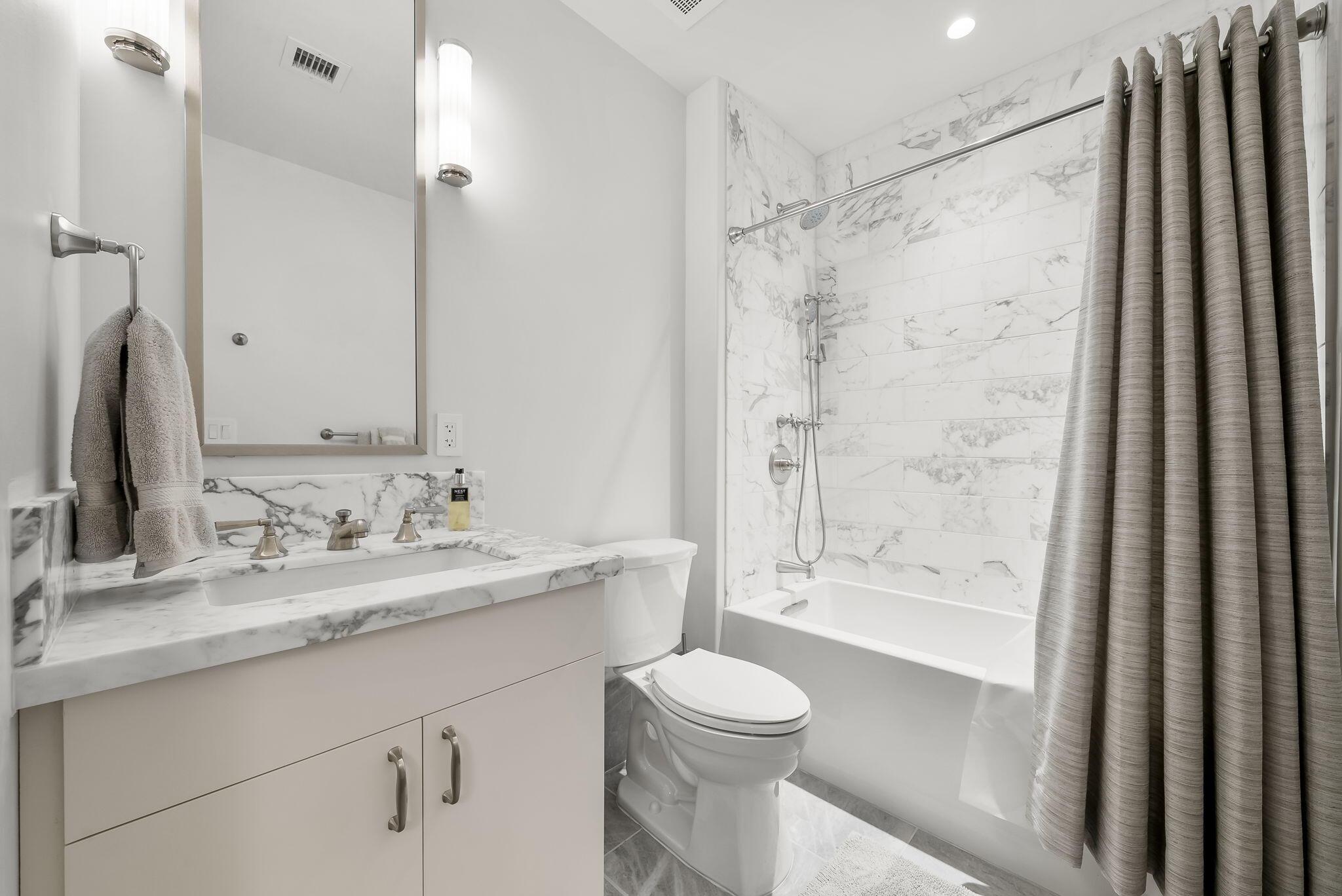 ALYS BEACH - Residential