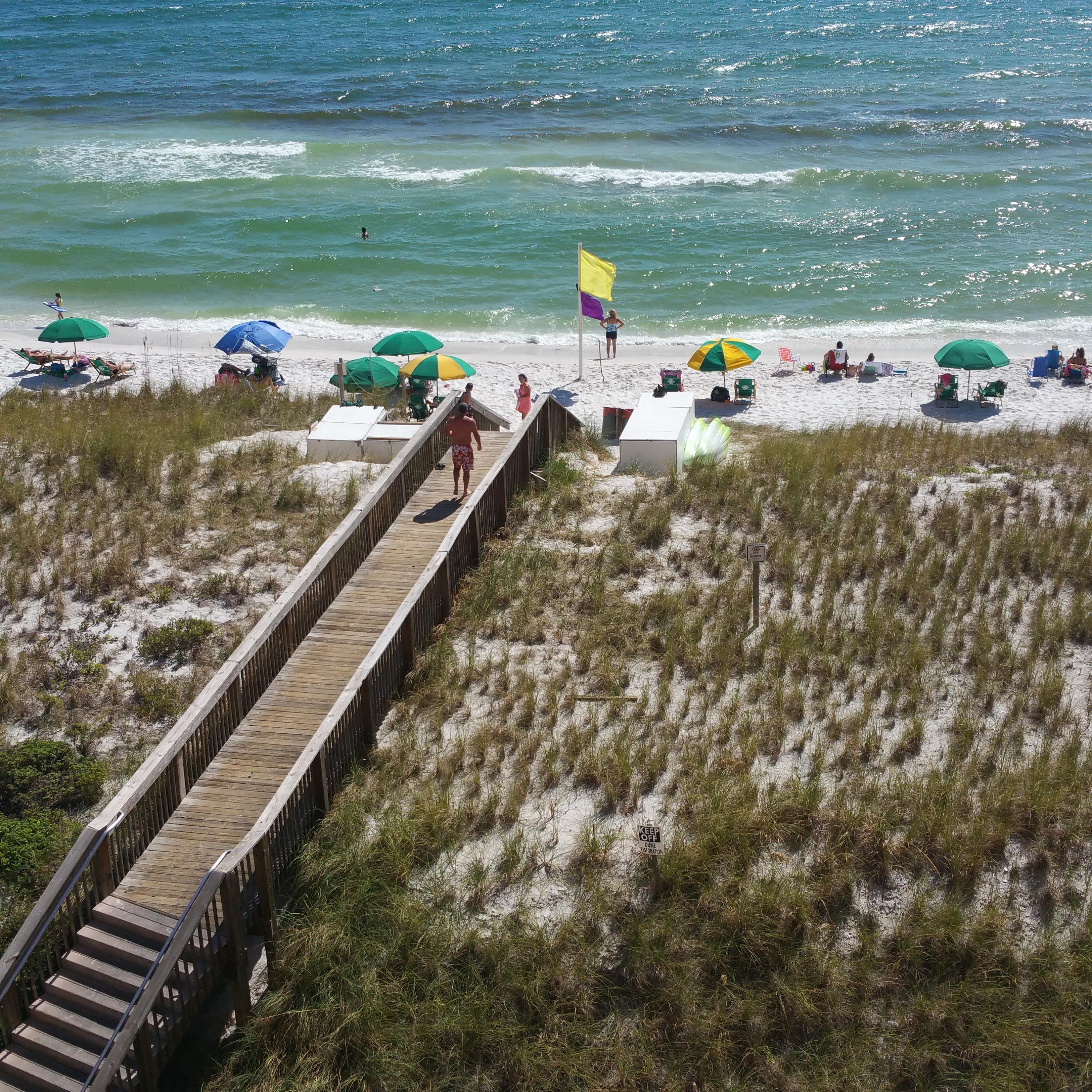 Jetty East Condominium - Residential