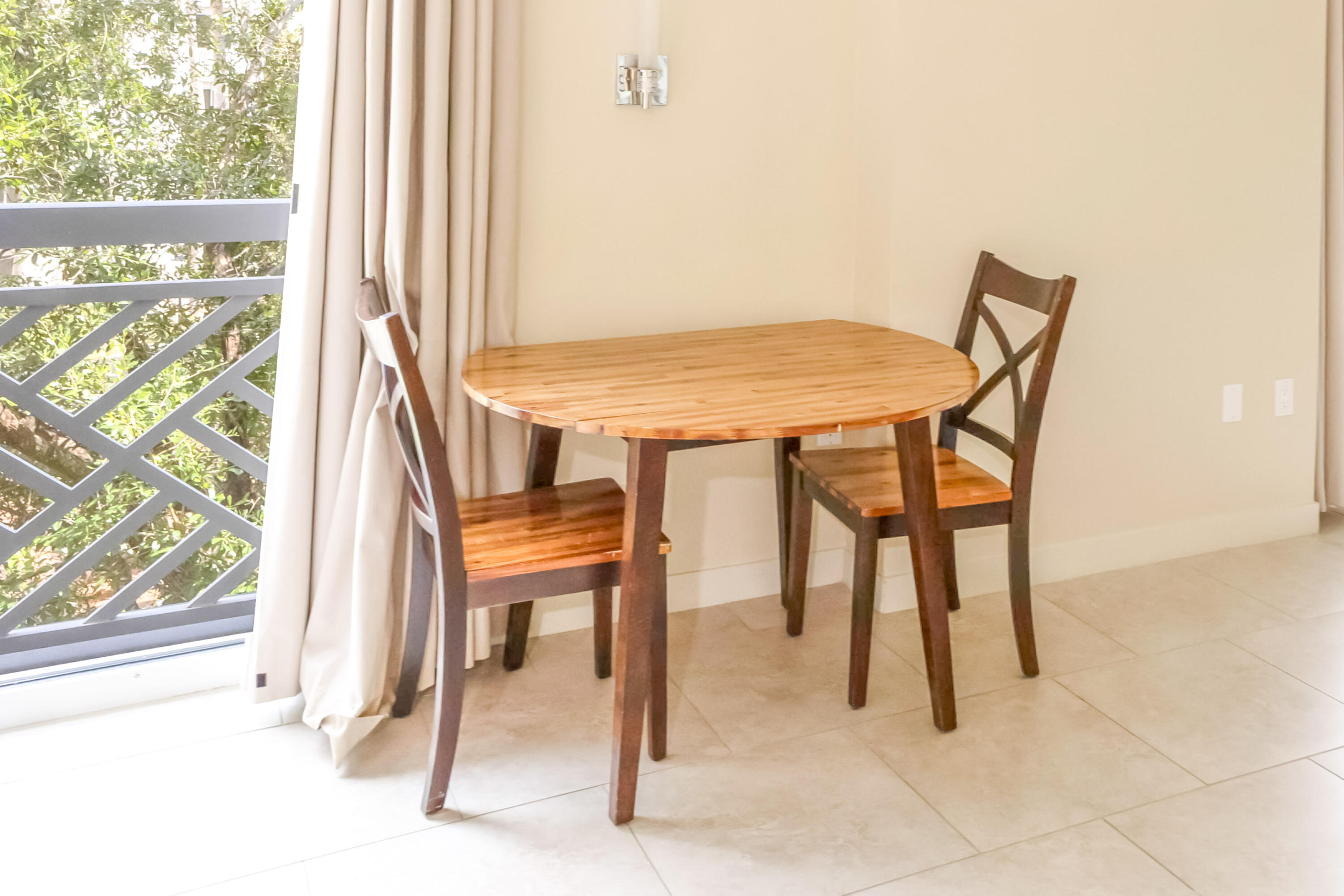 BAHIA CONDO - Residential