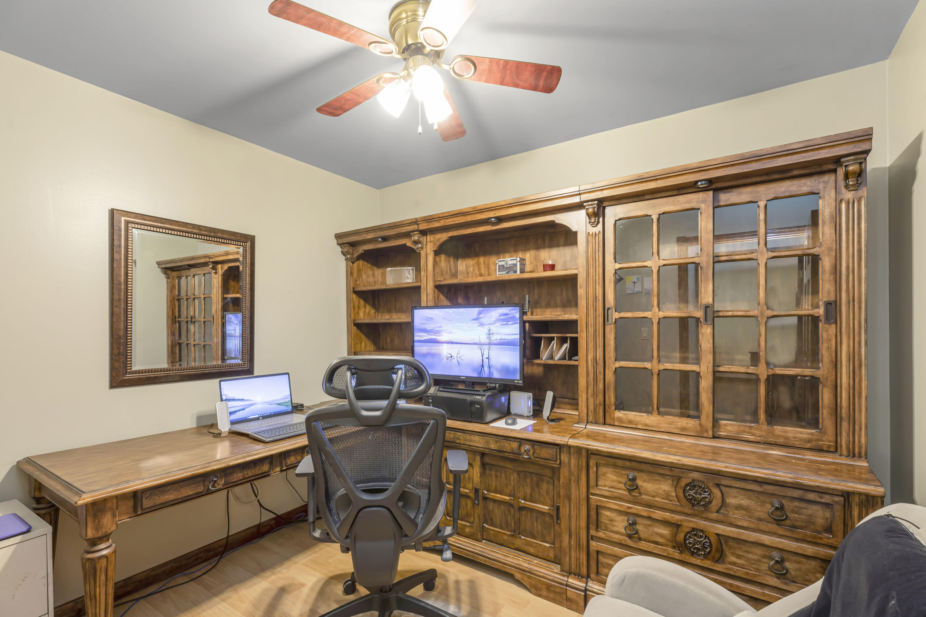 CRESTVIEW SUBURB - Residential