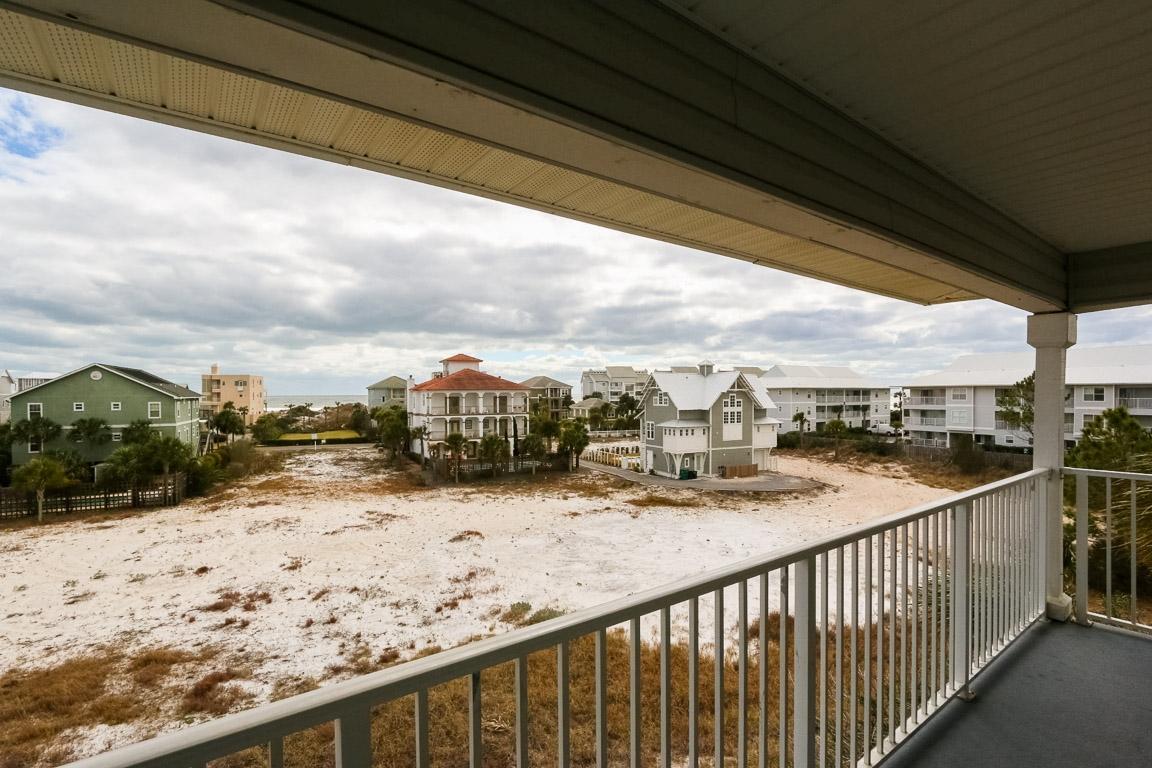 BEACHSIDE VILLAS CONDO - Residential