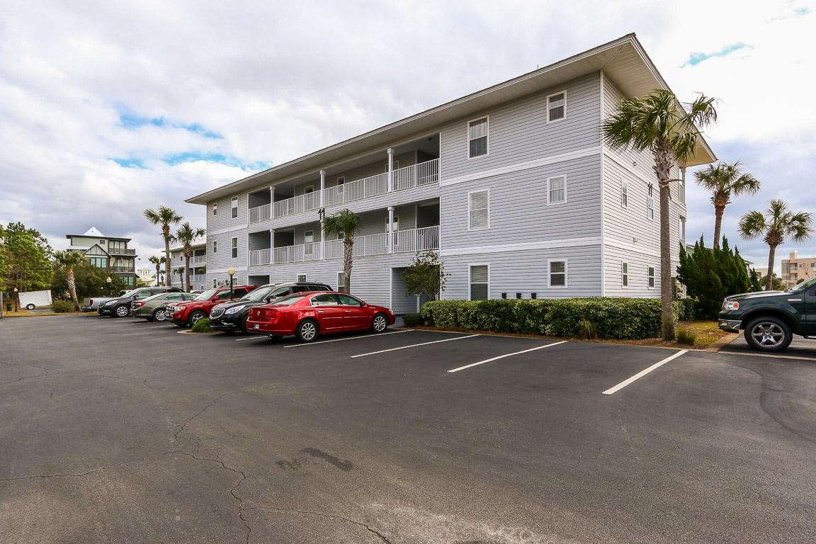 BEACHSIDE VILLAS CONDO - Residential