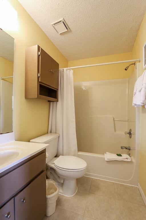 BEACHSIDE VILLAS CONDO - Residential