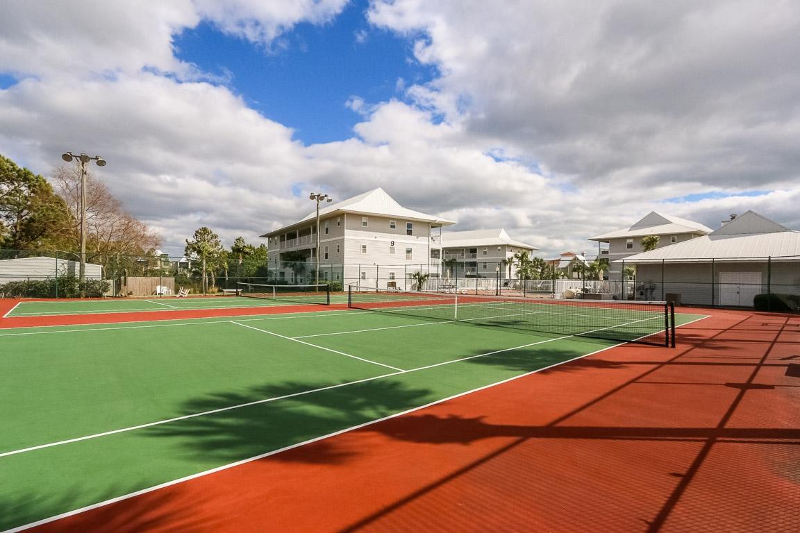 BEACHSIDE VILLAS CONDO - Residential