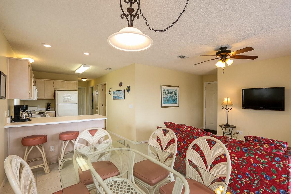 BEACHSIDE VILLAS CONDO - Residential