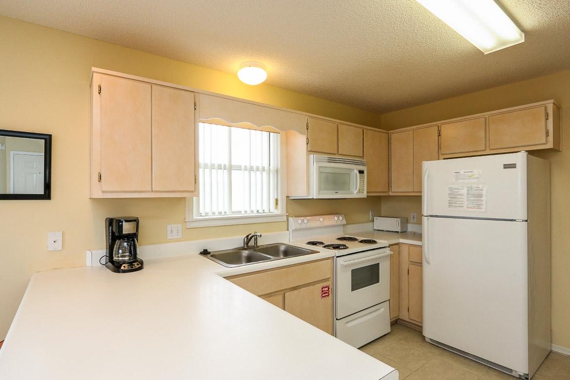 BEACHSIDE VILLAS CONDO - Residential