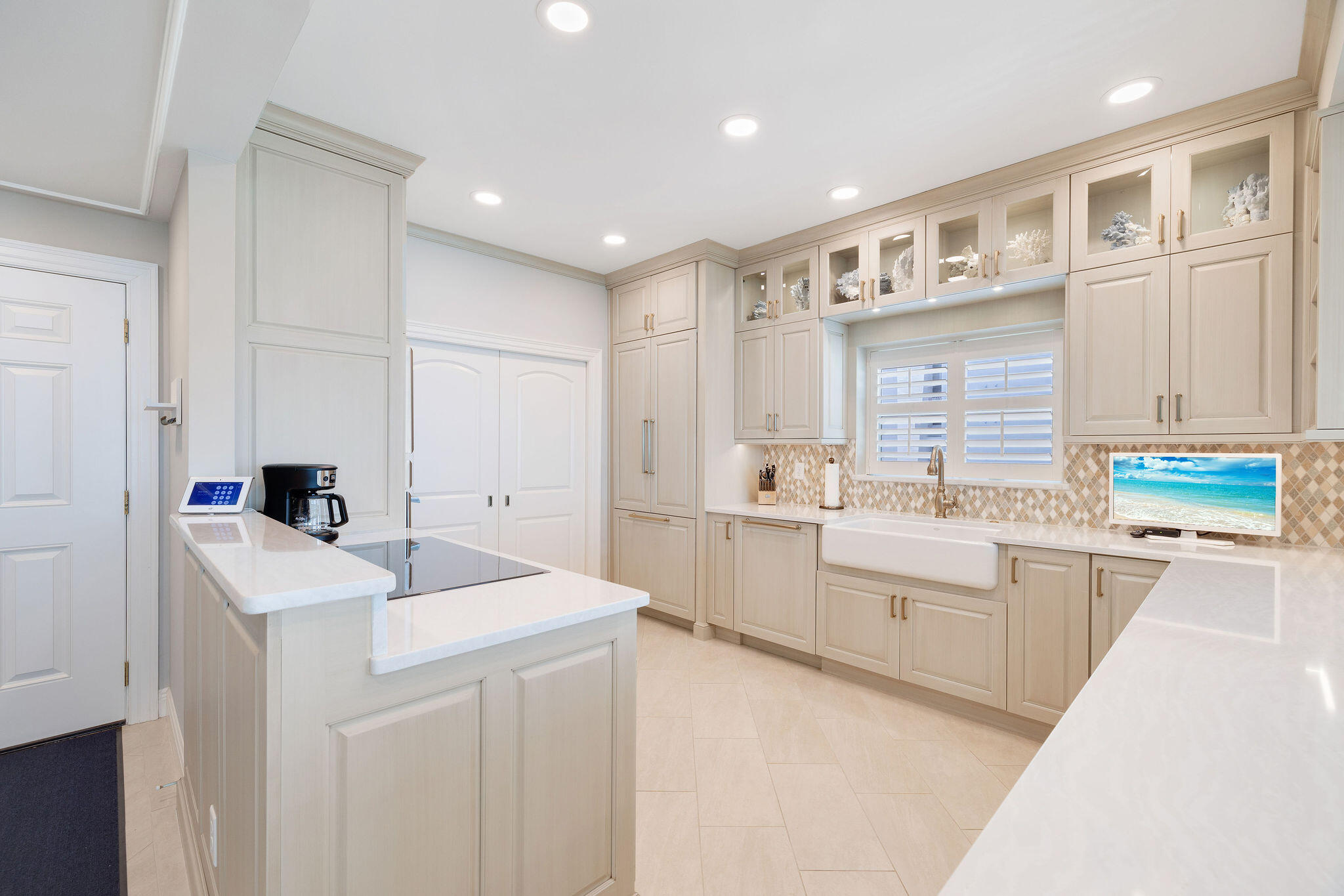 TIDES OF DESTIN - Residential