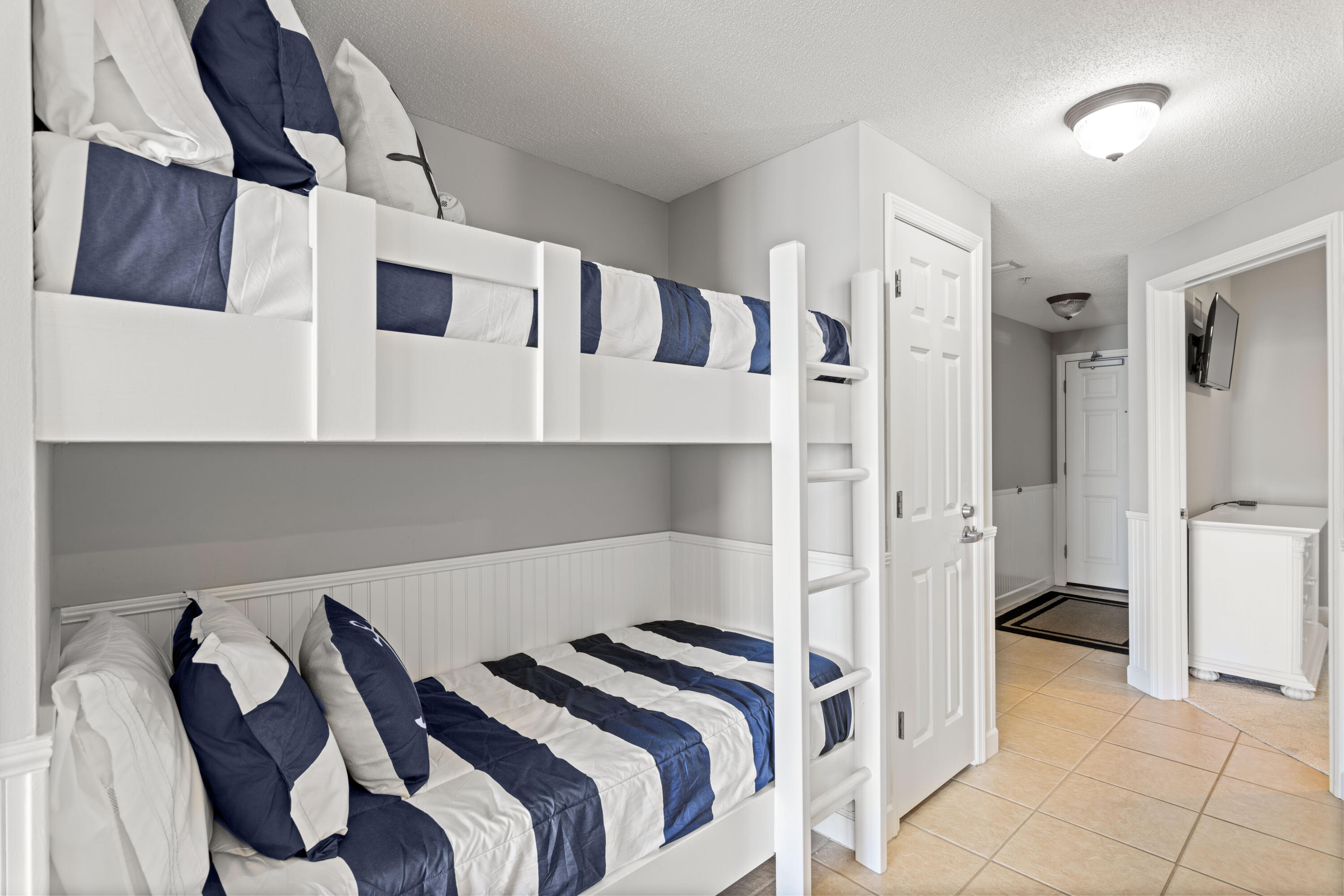 SEYCHELLES RESORT CONDO - Residential