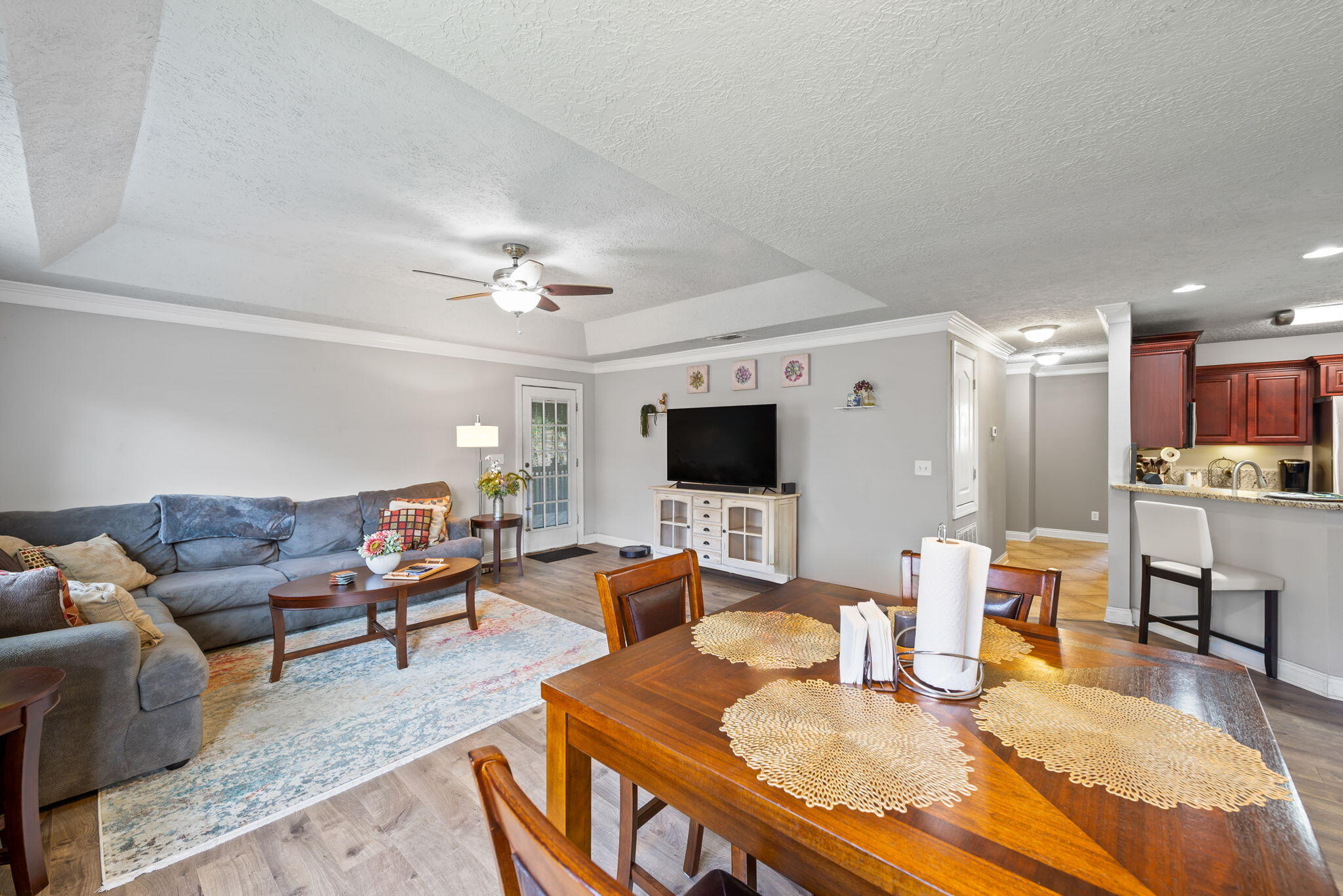 SEASHORE VILLAGE - Residential