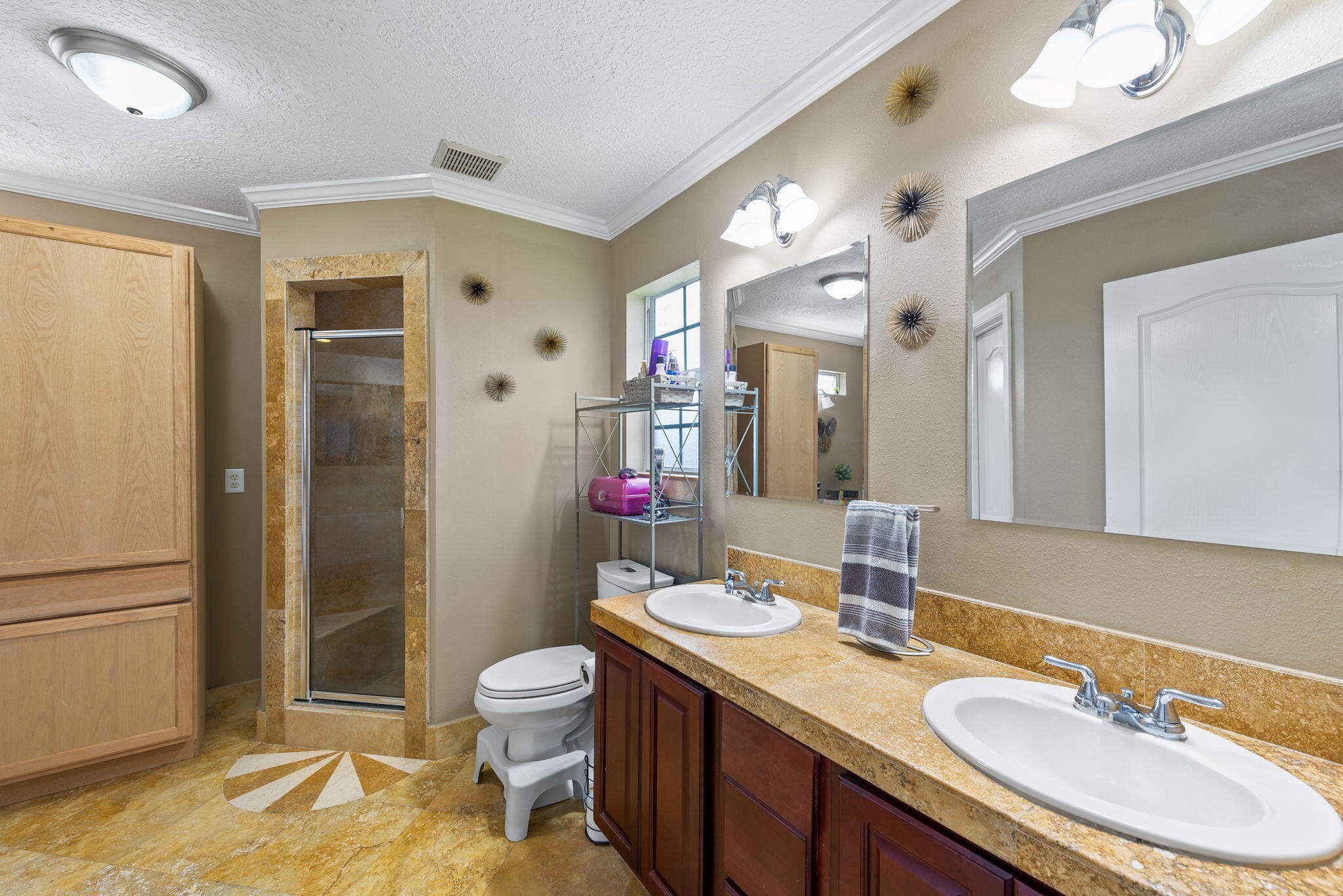 SEASHORE VILLAGE - Residential