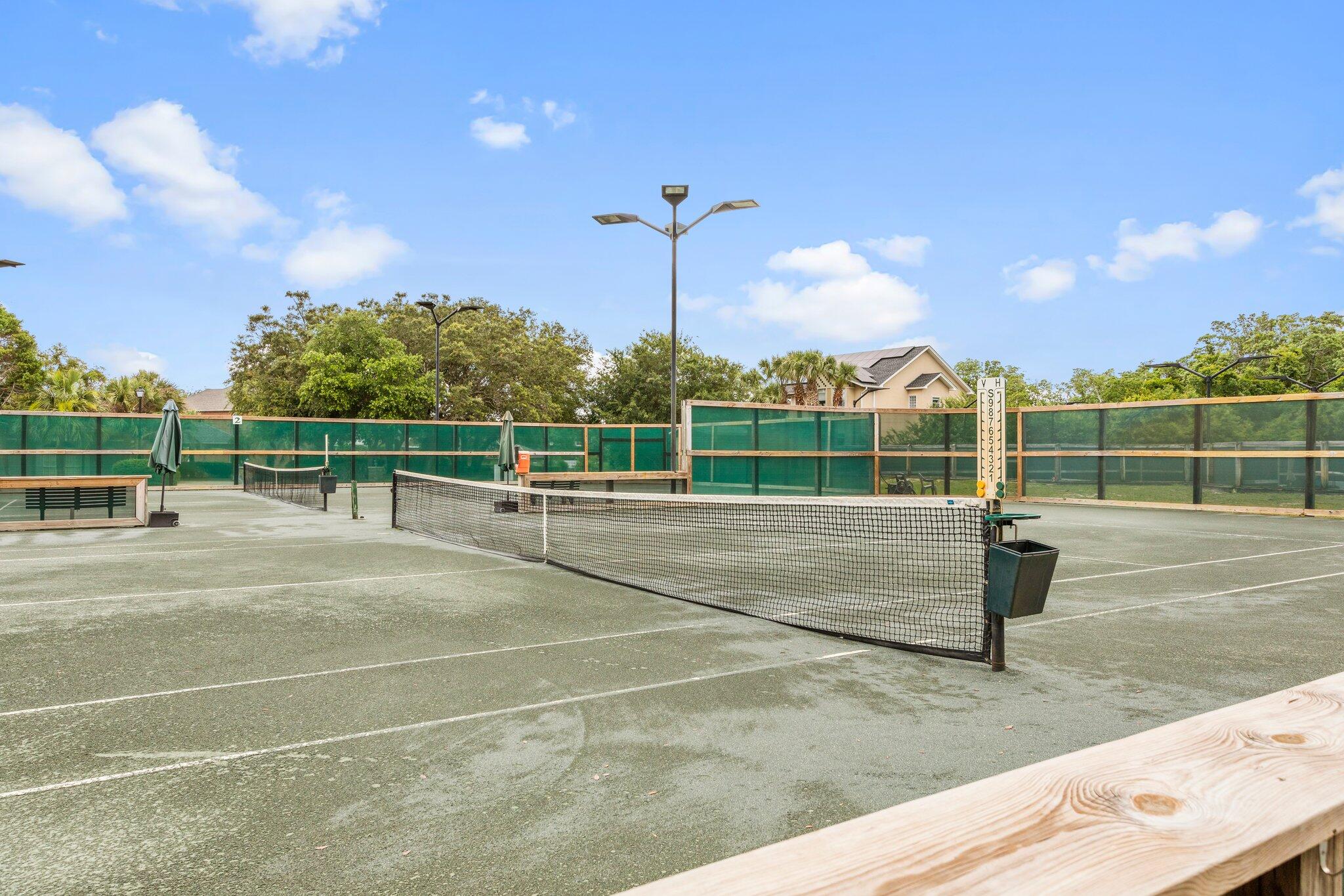 LINKS AT SHALIMAR POINTE - Residential