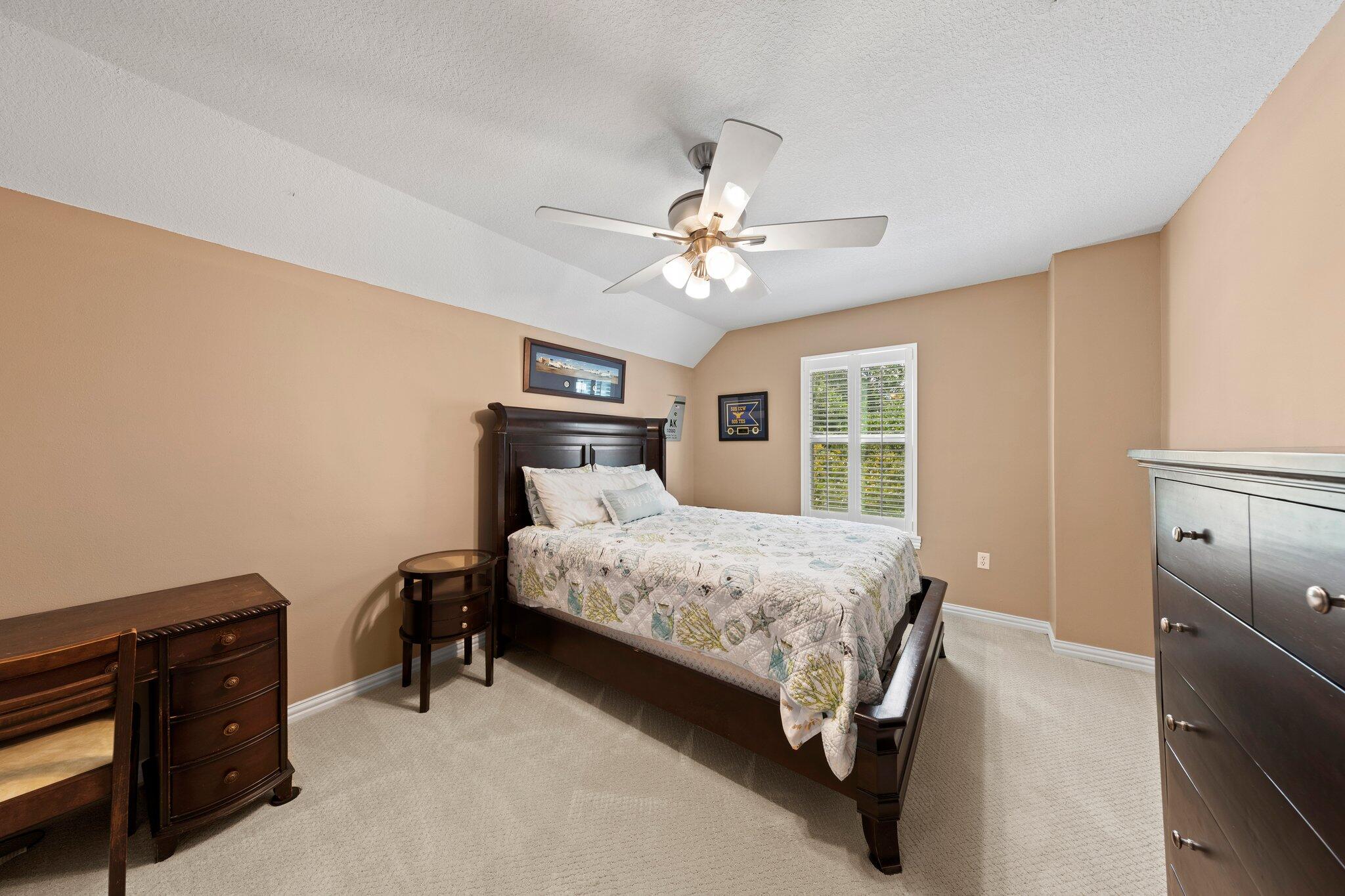 LINKS AT SHALIMAR POINTE - Residential