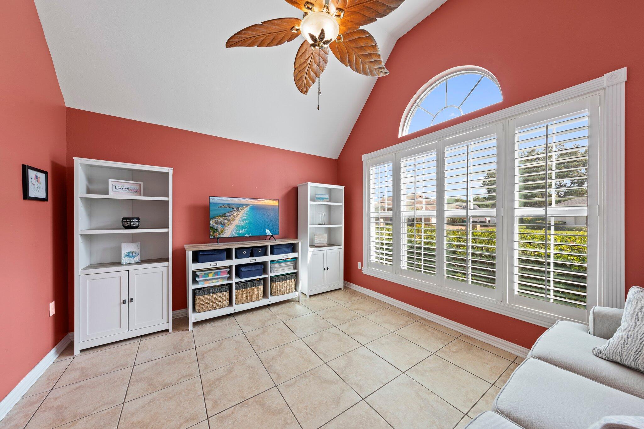 LINKS AT SHALIMAR POINTE - Residential