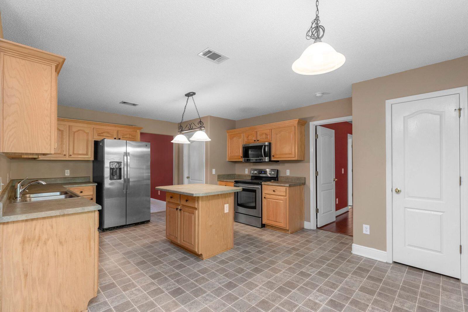 FOX VALLEY PH I - Residential