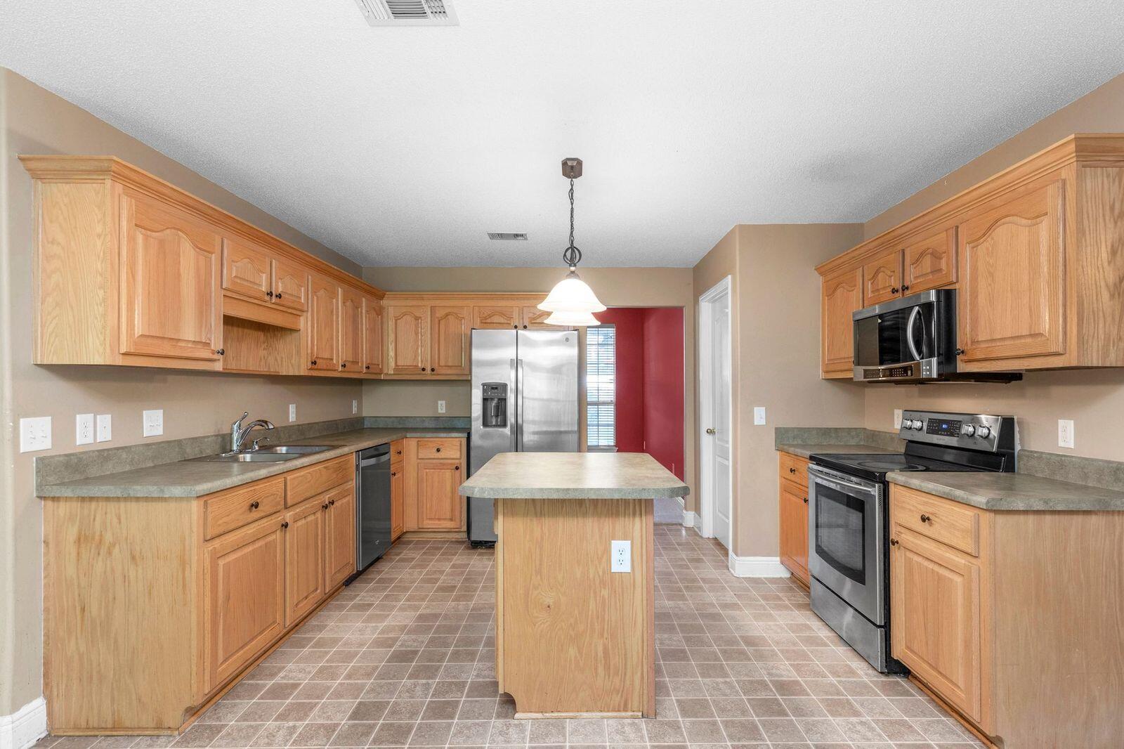 FOX VALLEY PH I - Residential