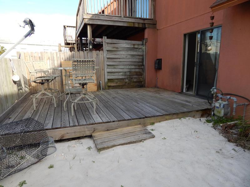 COURT DEL MAR - Residential