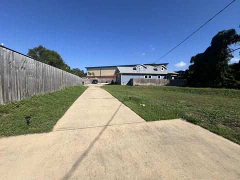 A home in Fort Walton Beach