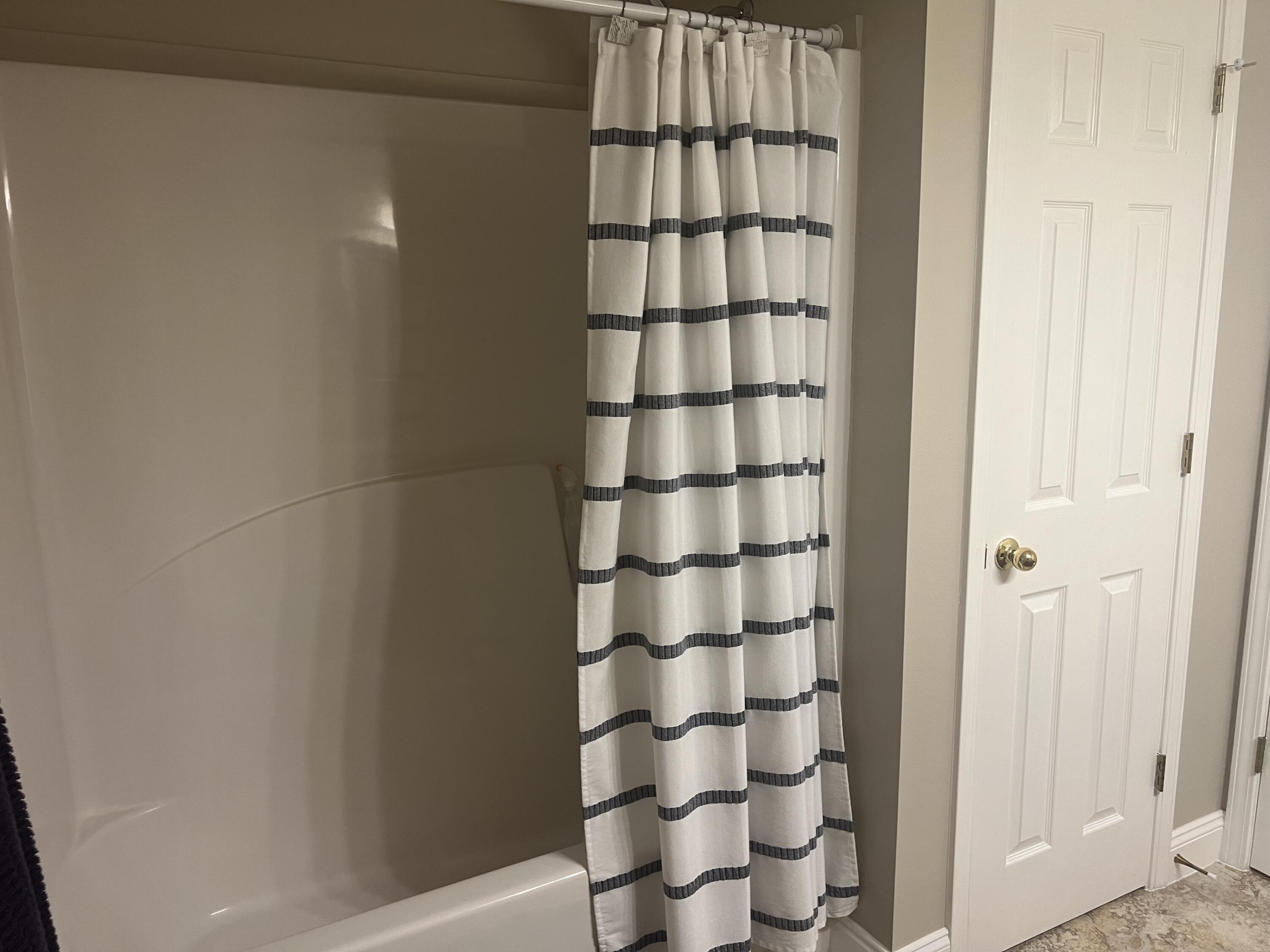 OLD BETHEL ESTATES PH II - Residential Lease