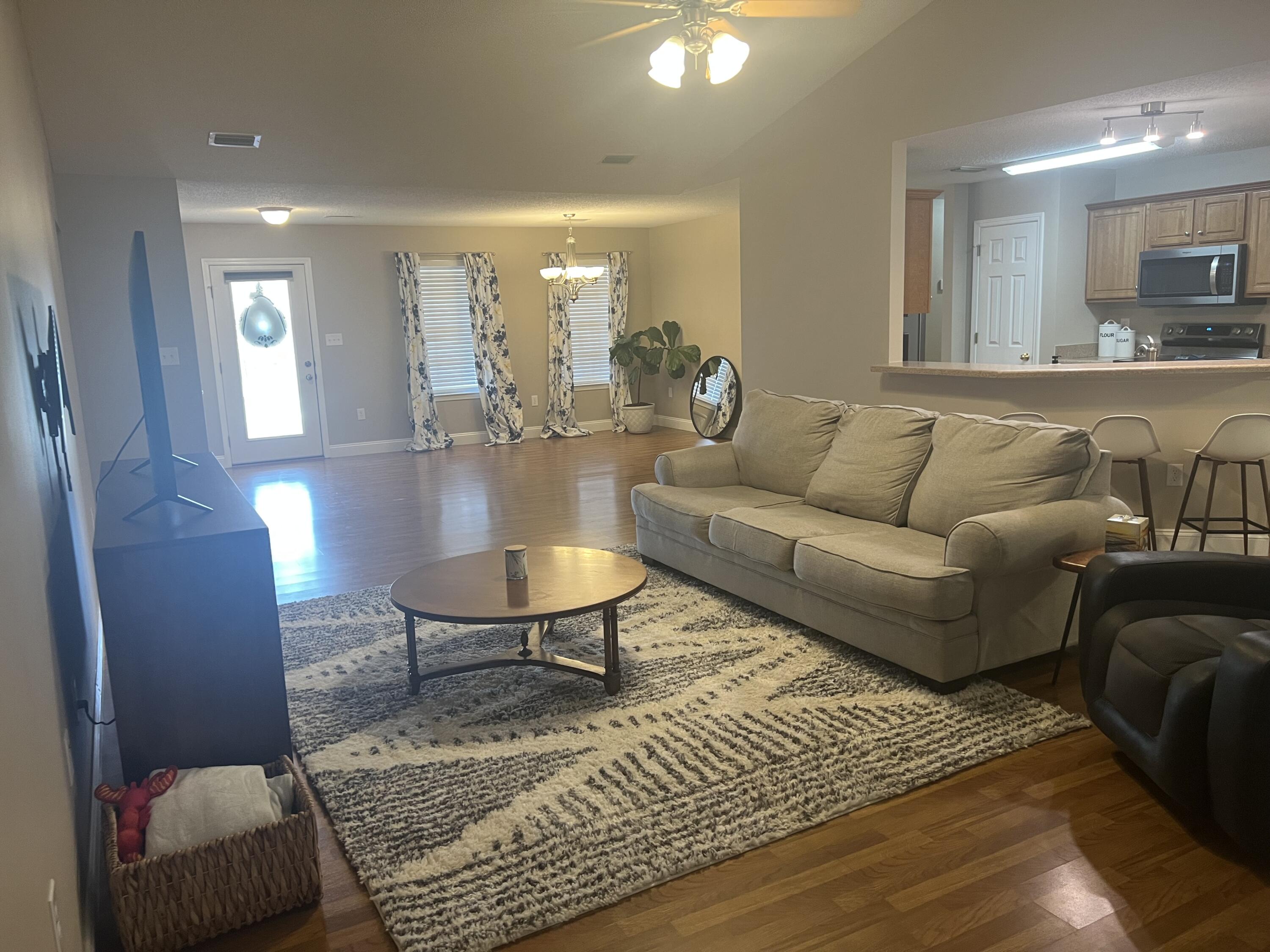 OLD BETHEL ESTATES PH II - Residential Lease