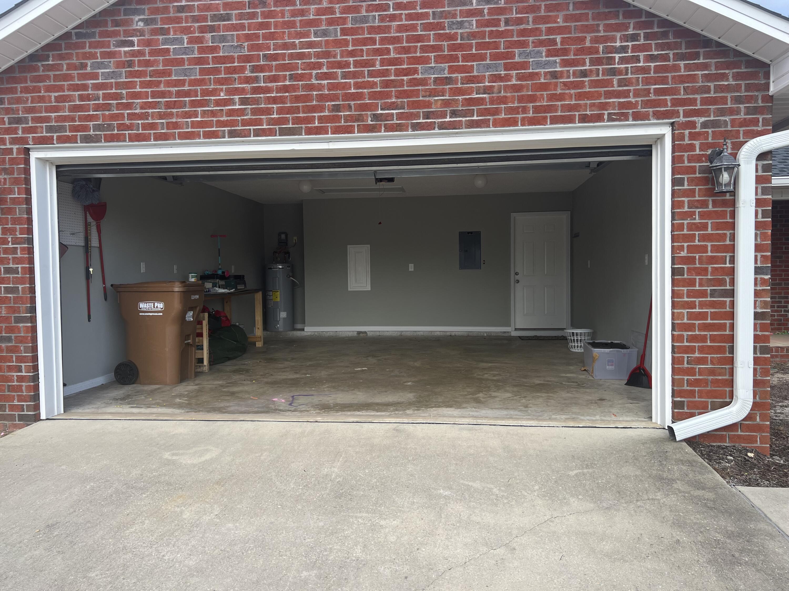 OLD BETHEL ESTATES PH II - Residential Lease