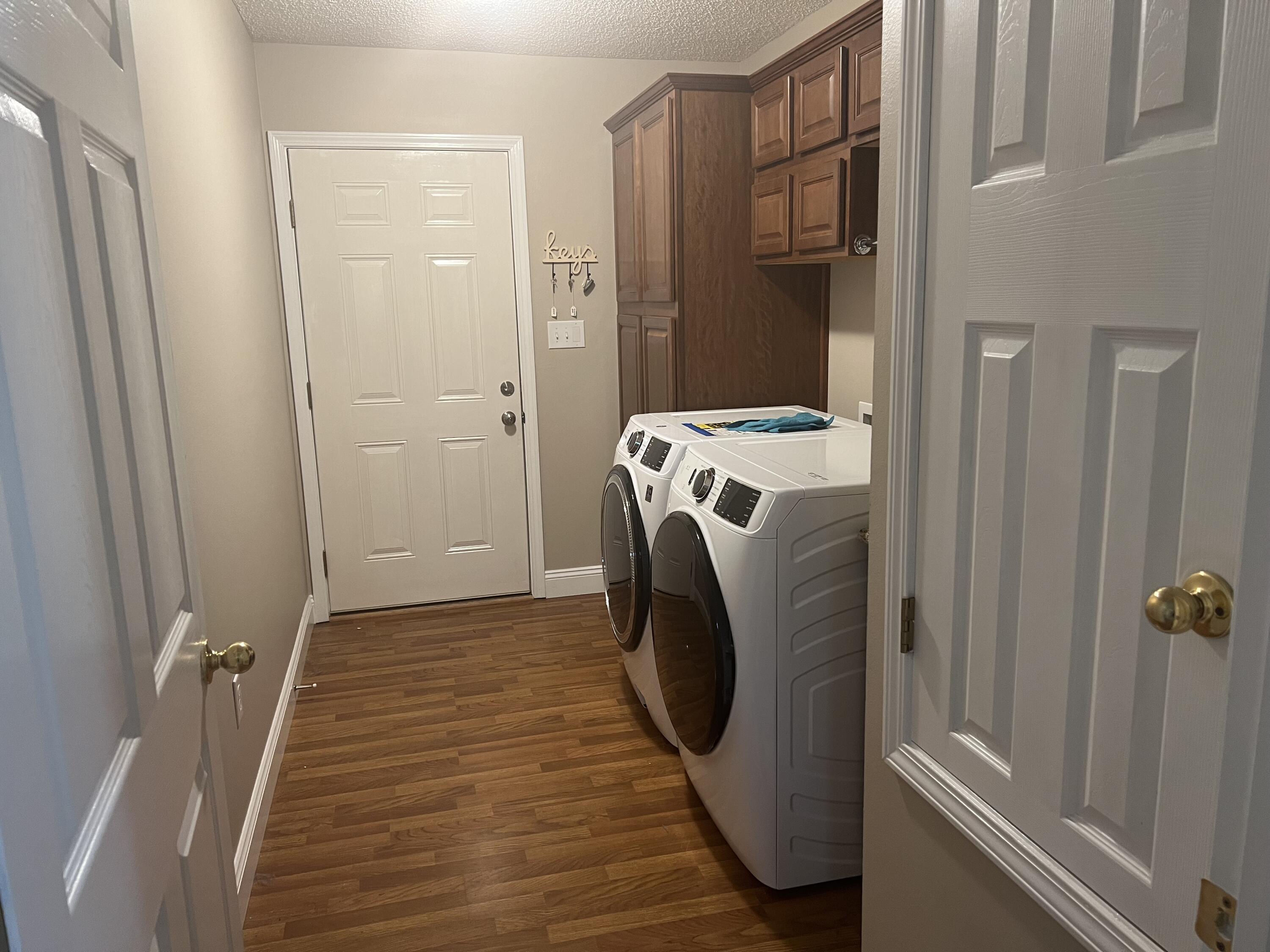 OLD BETHEL ESTATES PH II - Residential Lease