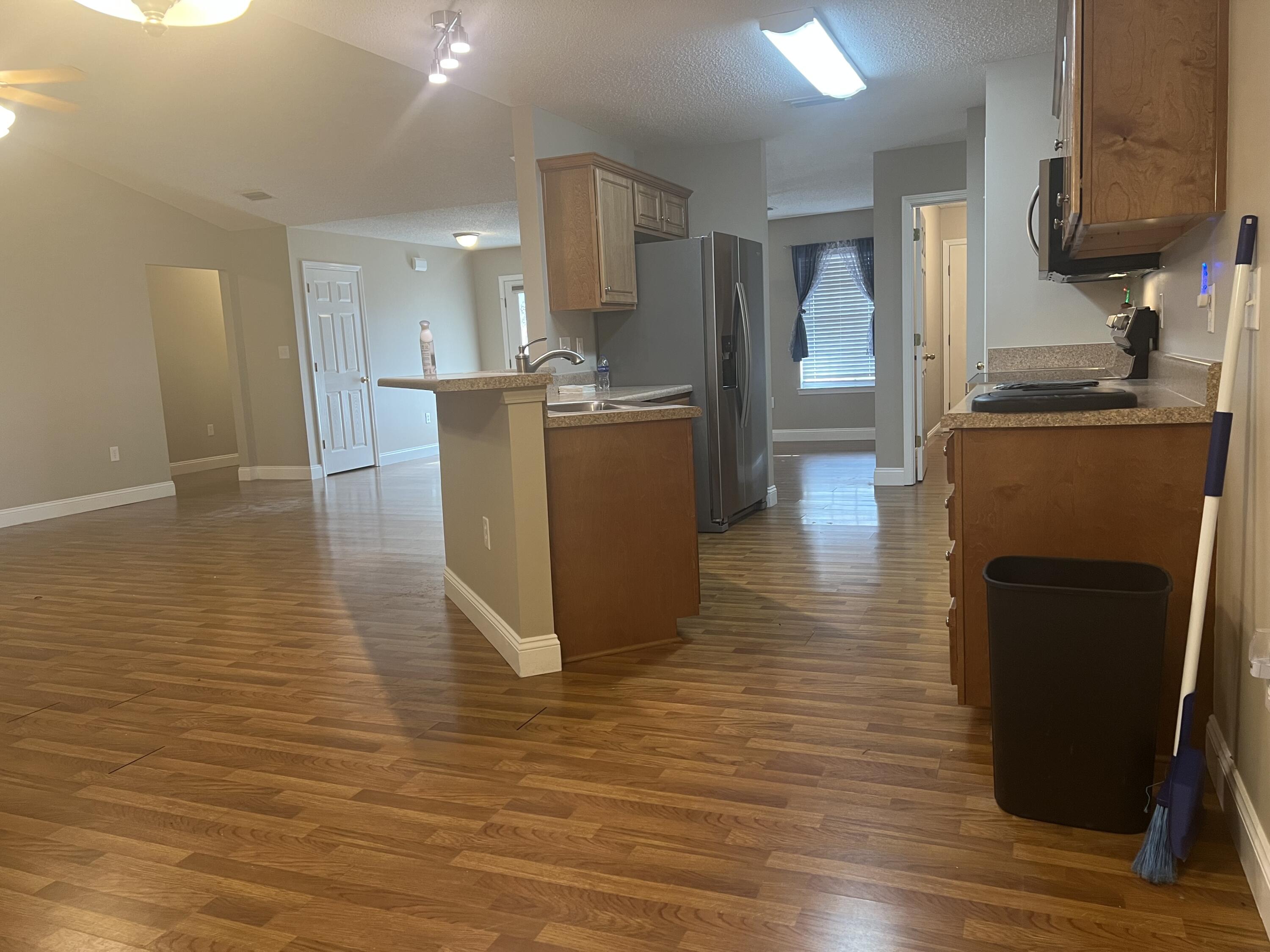 OLD BETHEL ESTATES PH II - Residential Lease