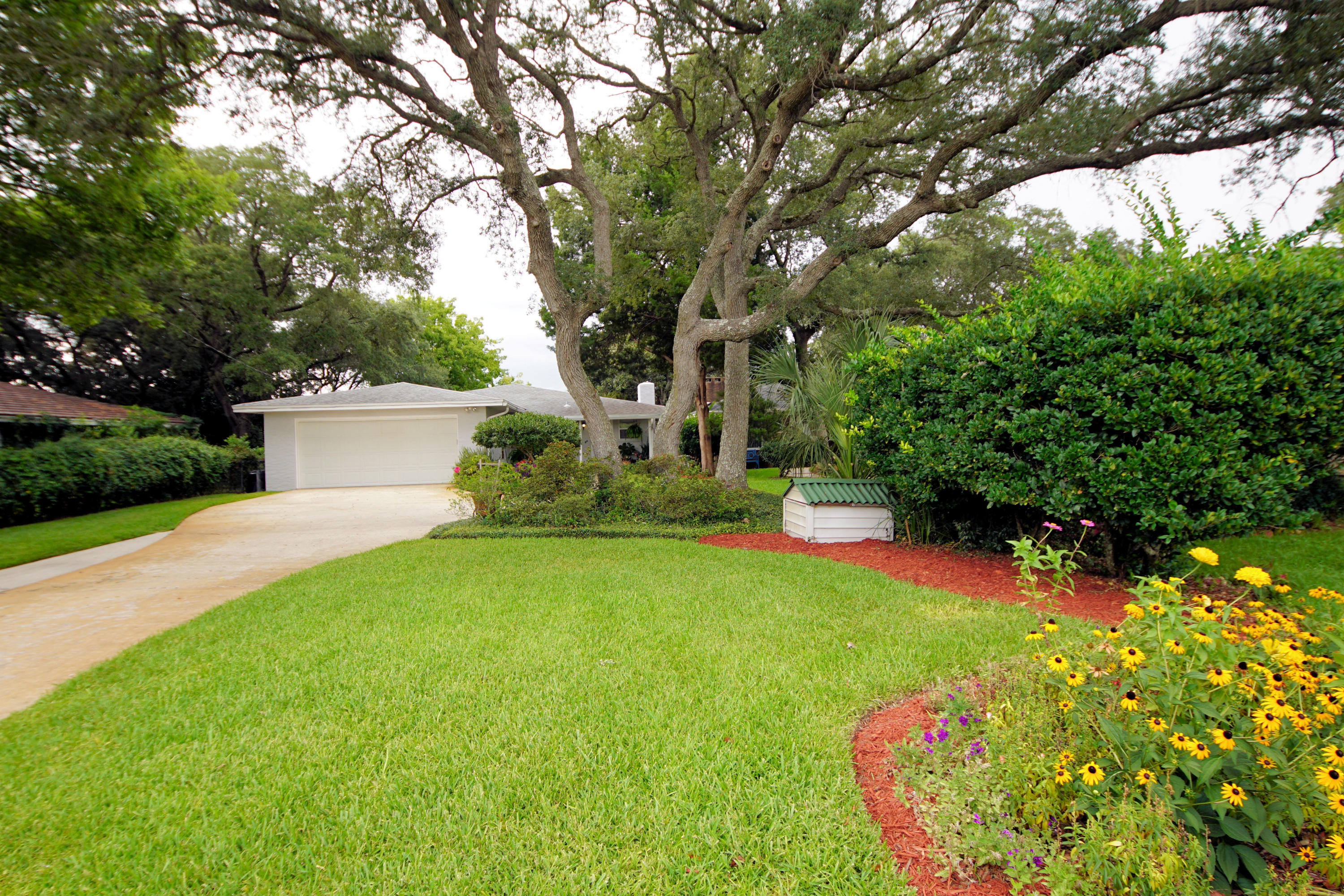 CINCO BAYOU - Residential