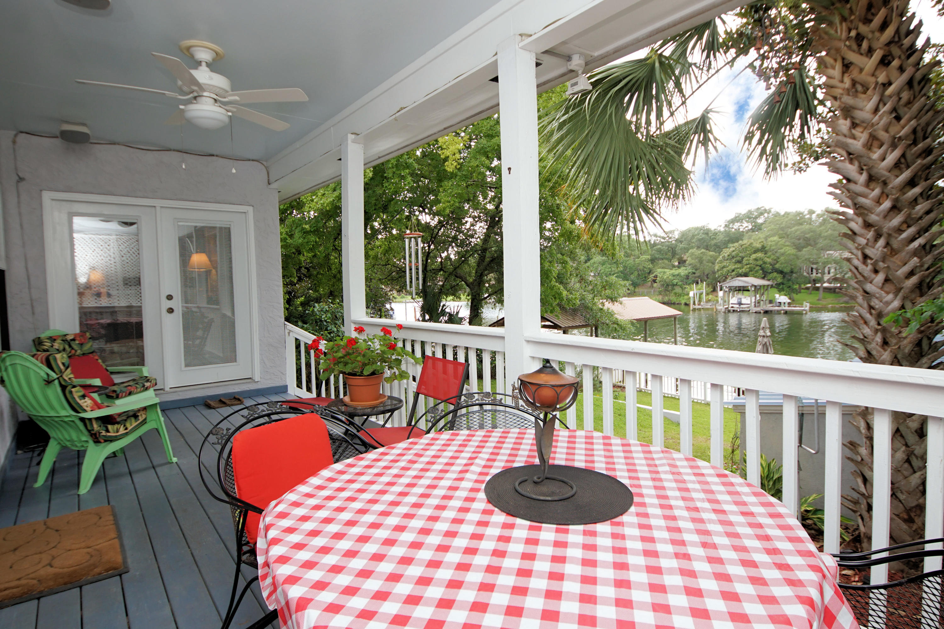 CINCO BAYOU - Residential