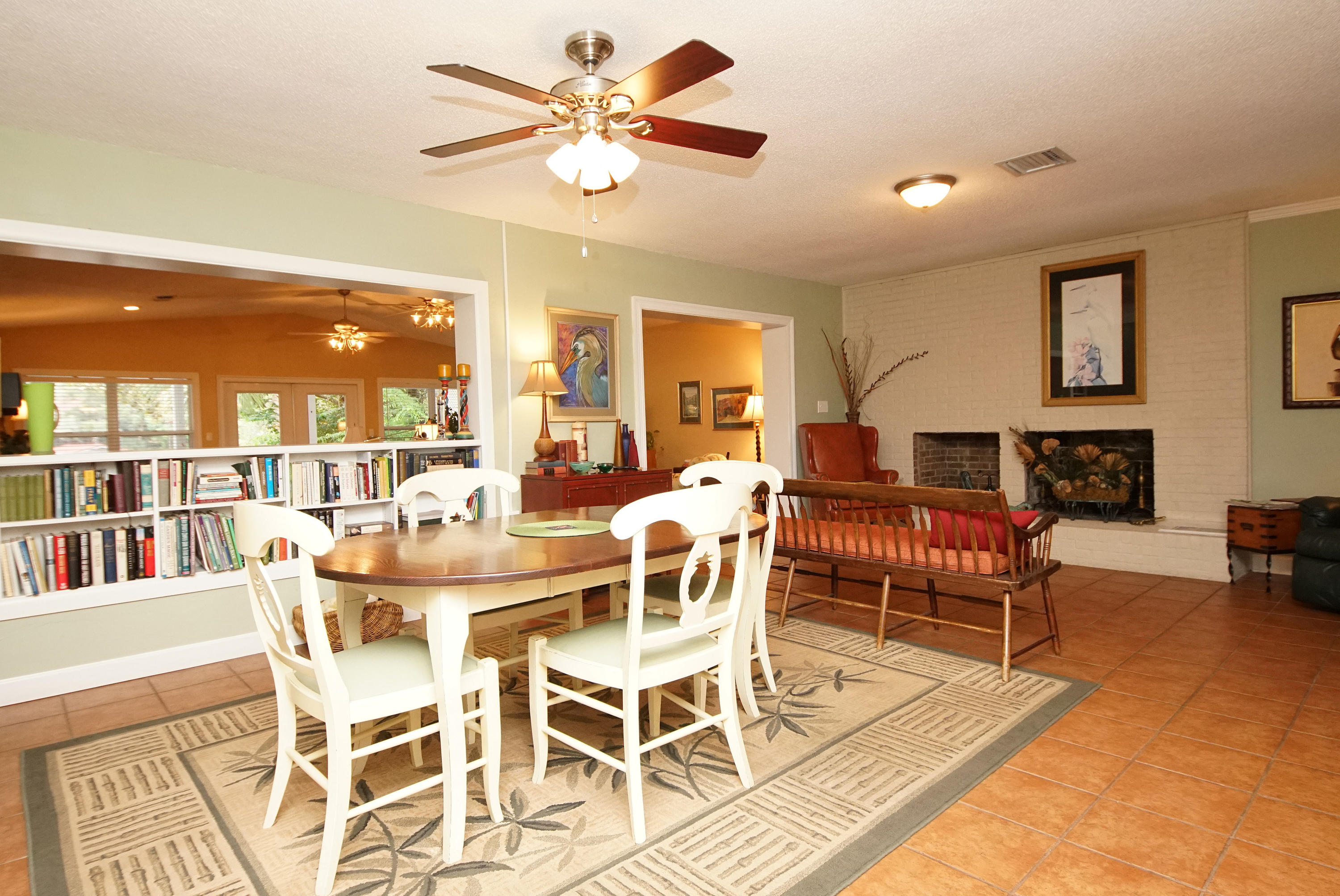 CINCO BAYOU - Residential